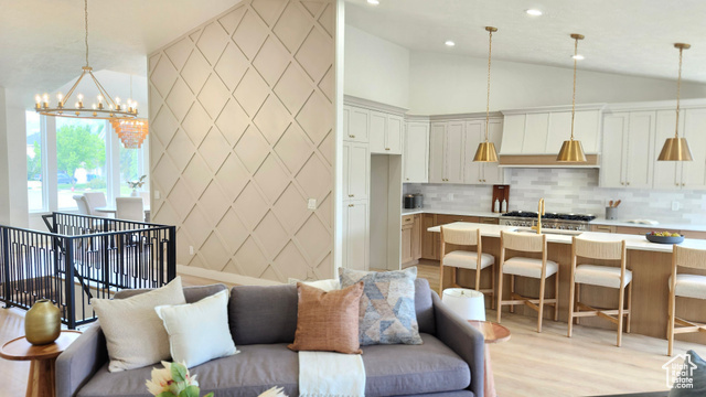 Property Photo: 1496 E Shane Cir UT 84092