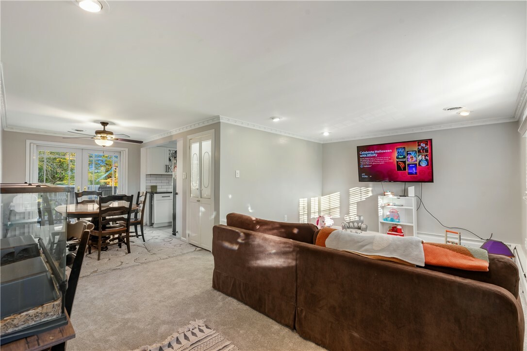 Property Photo: 2565 Aldon Dr PA 15143