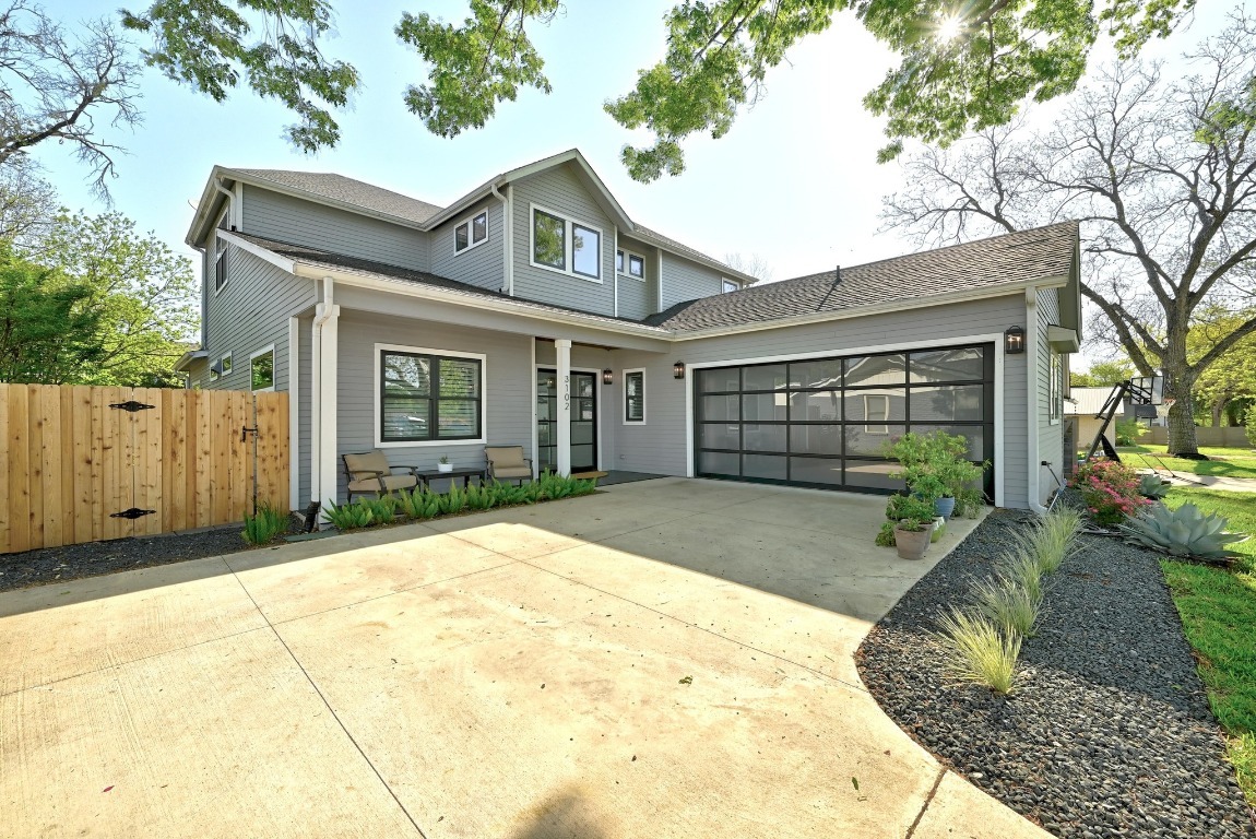 Property Photo: 3102 Hunt Trail TX 78757