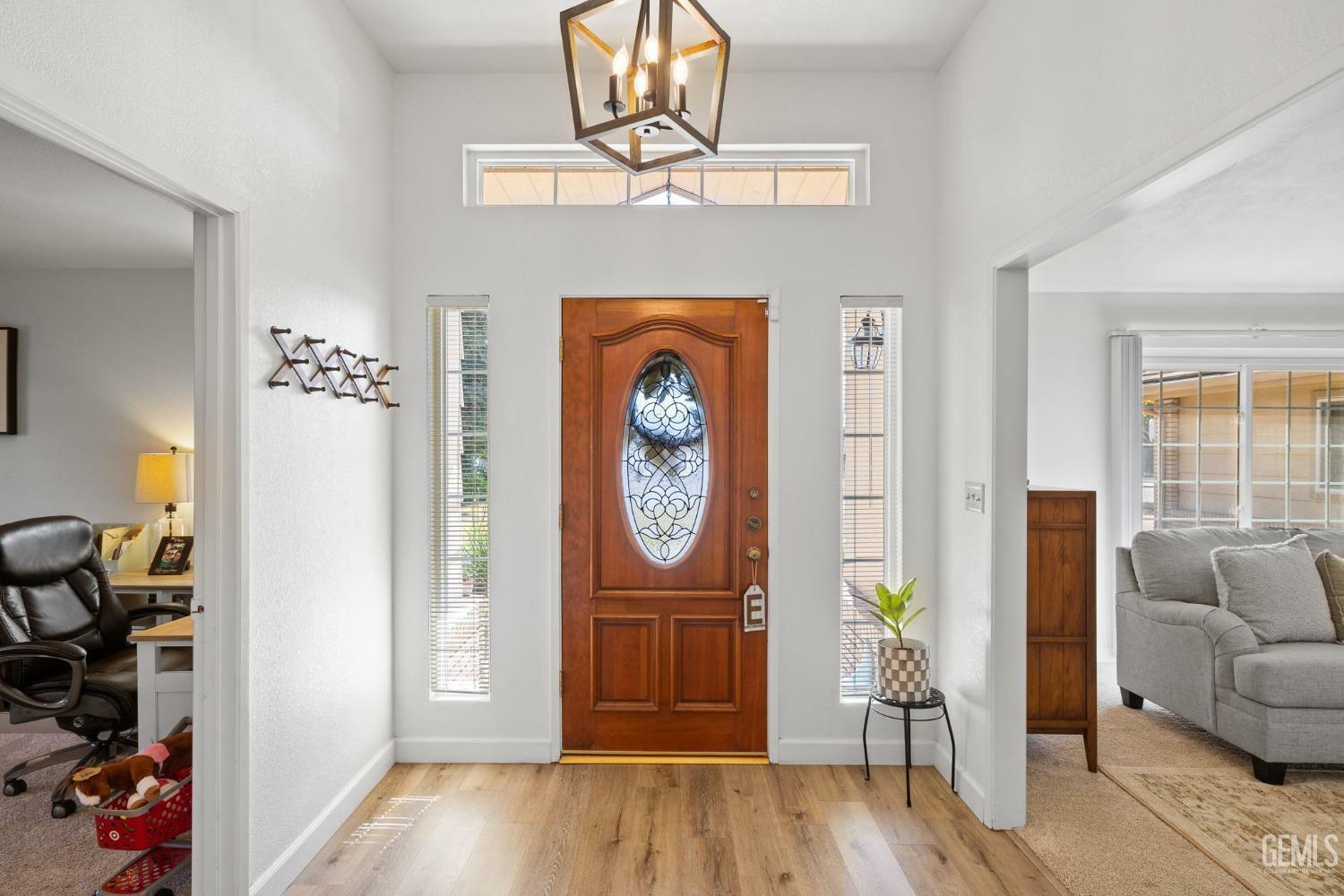Property Photo: 7009 Etter Street CA 93308