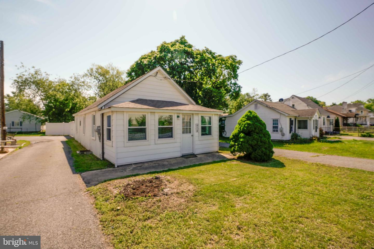 Property Photo: 610 N Bridge Street MD 21921