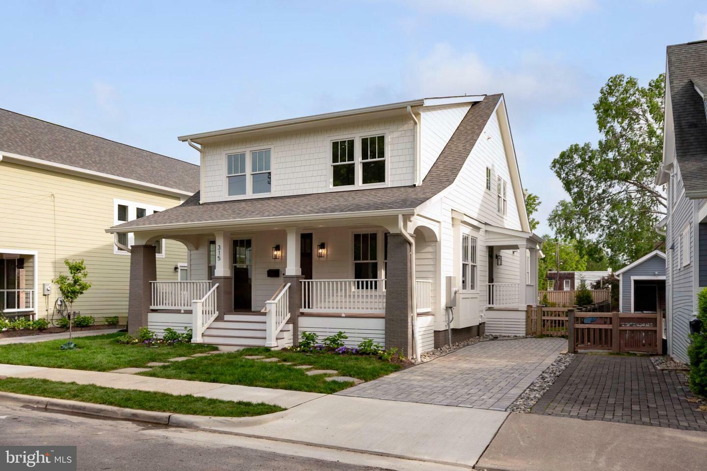 Property Photo: 315 E Howell Avenue VA 22301