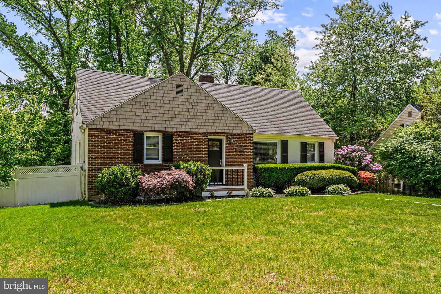 Property Photo: 226 Hutchinson Avenue NJ 08033