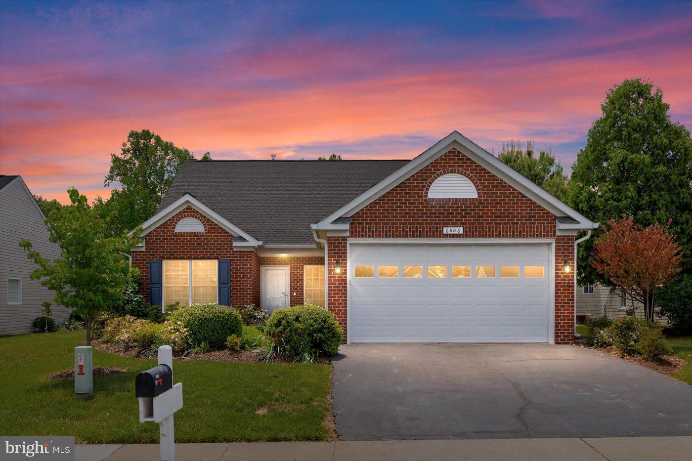 Property Photo:  6906 Castleton Drive  VA 22407 