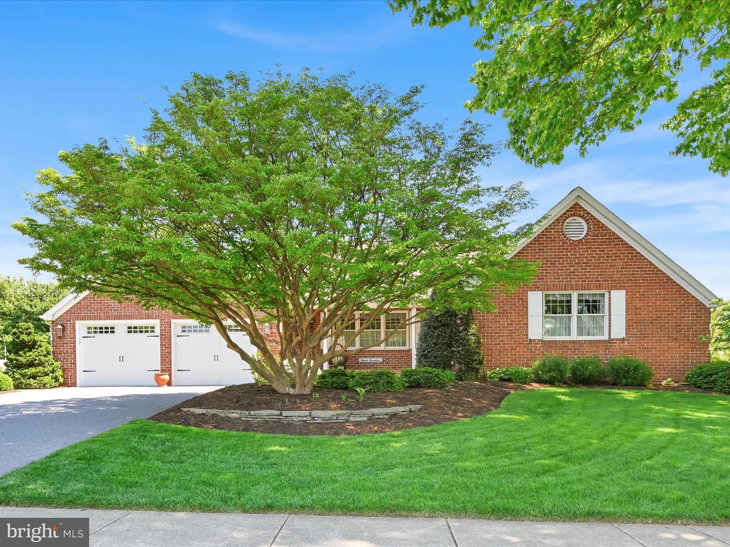 1117 Marilyn Avenue  Ephrata PA 17522 photo