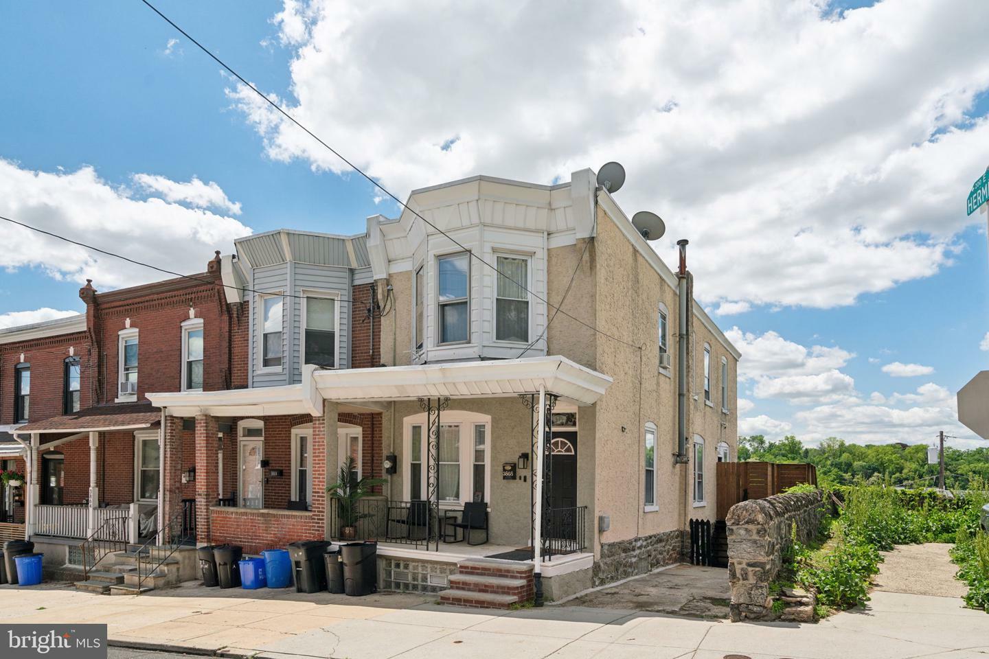 Property Photo: 3868 Manayunk Avenue PA 19128