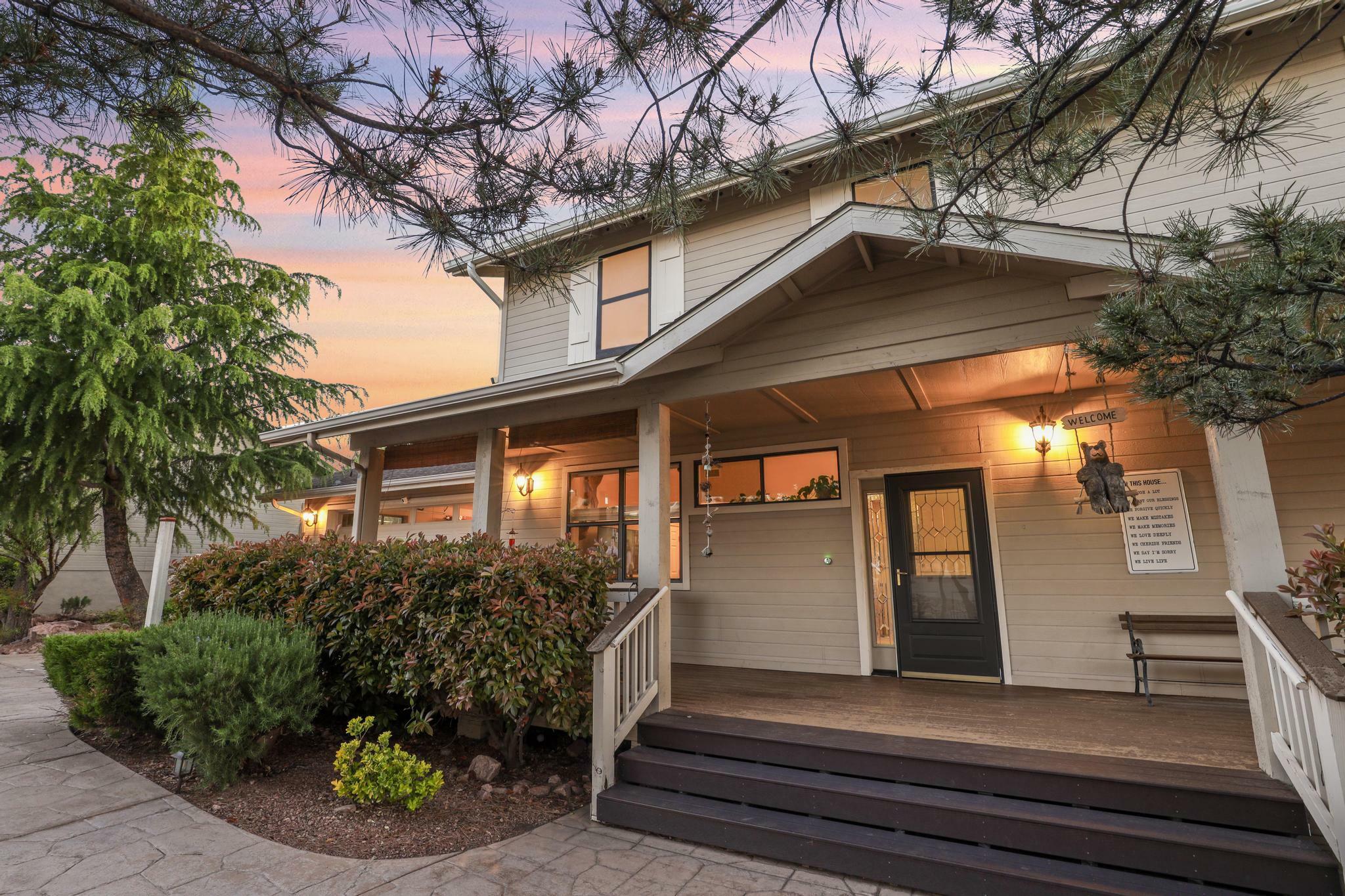 Property Photo: 300 S Golden Bear Point AZ 85541