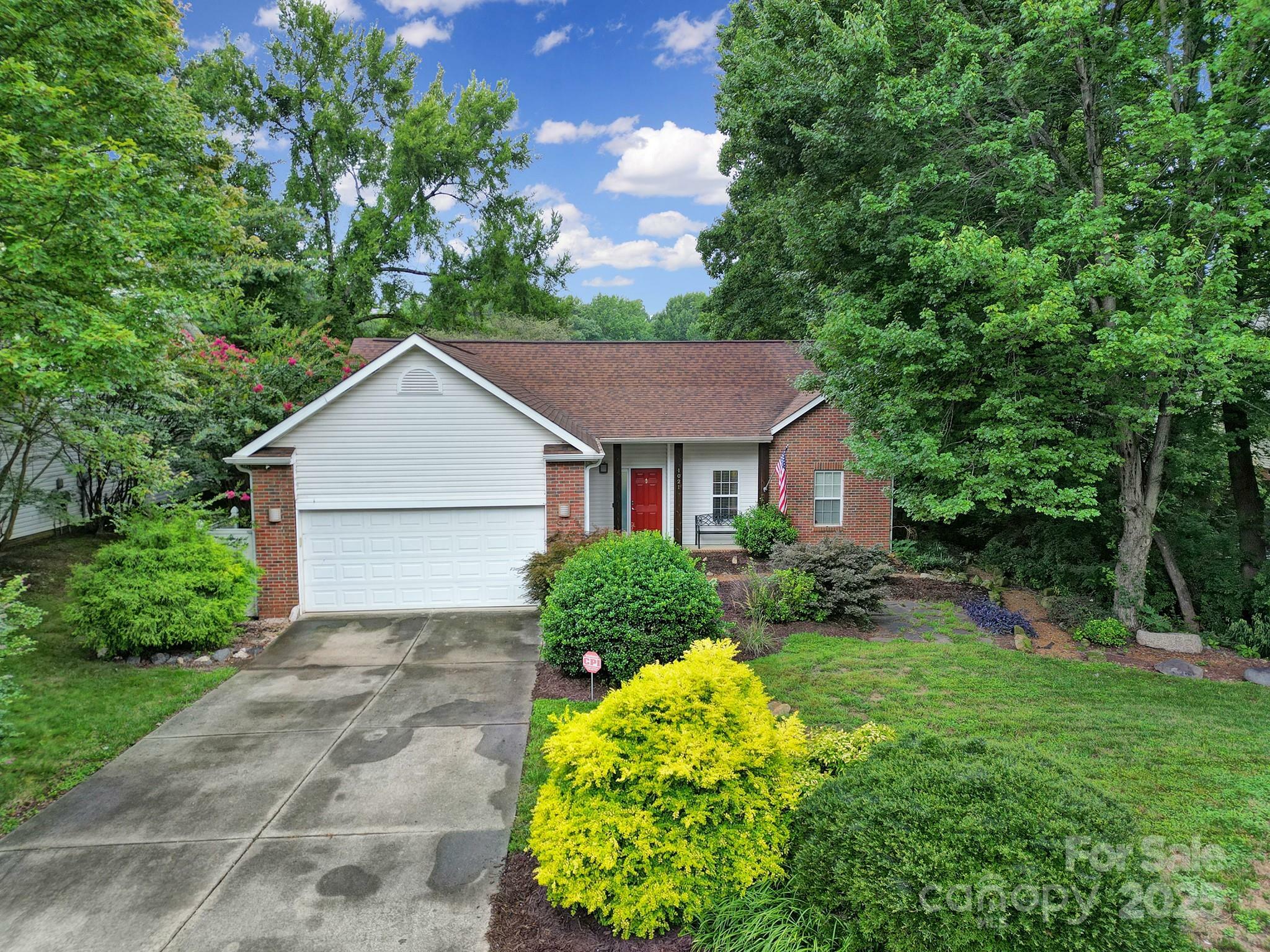 1021 Stinson Glen Lane  Charlotte NC 28214 photo