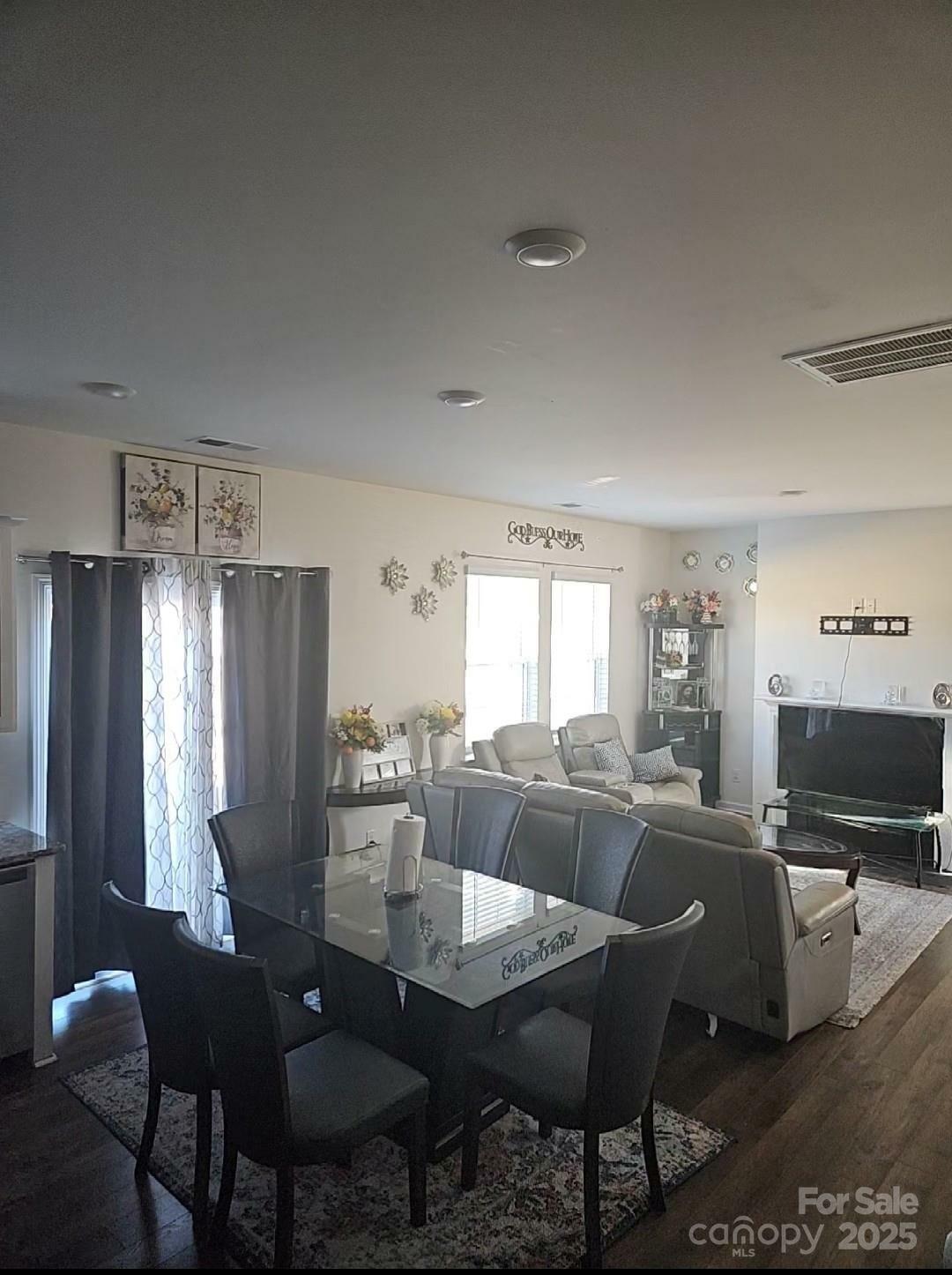 Property Photo: 324 Gaines Road 8 SC 29710