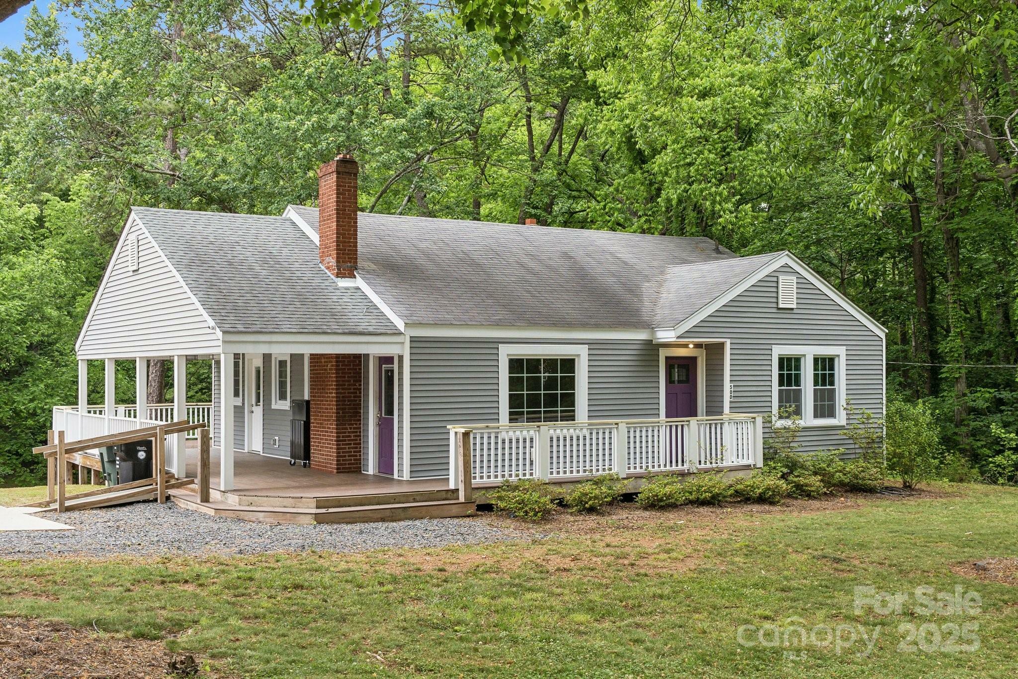 Property Photo: 500 Peigler Street NW NC 28027
