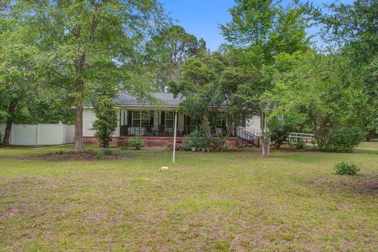 Property Photo:  1586 Zion Road  SC 29437 