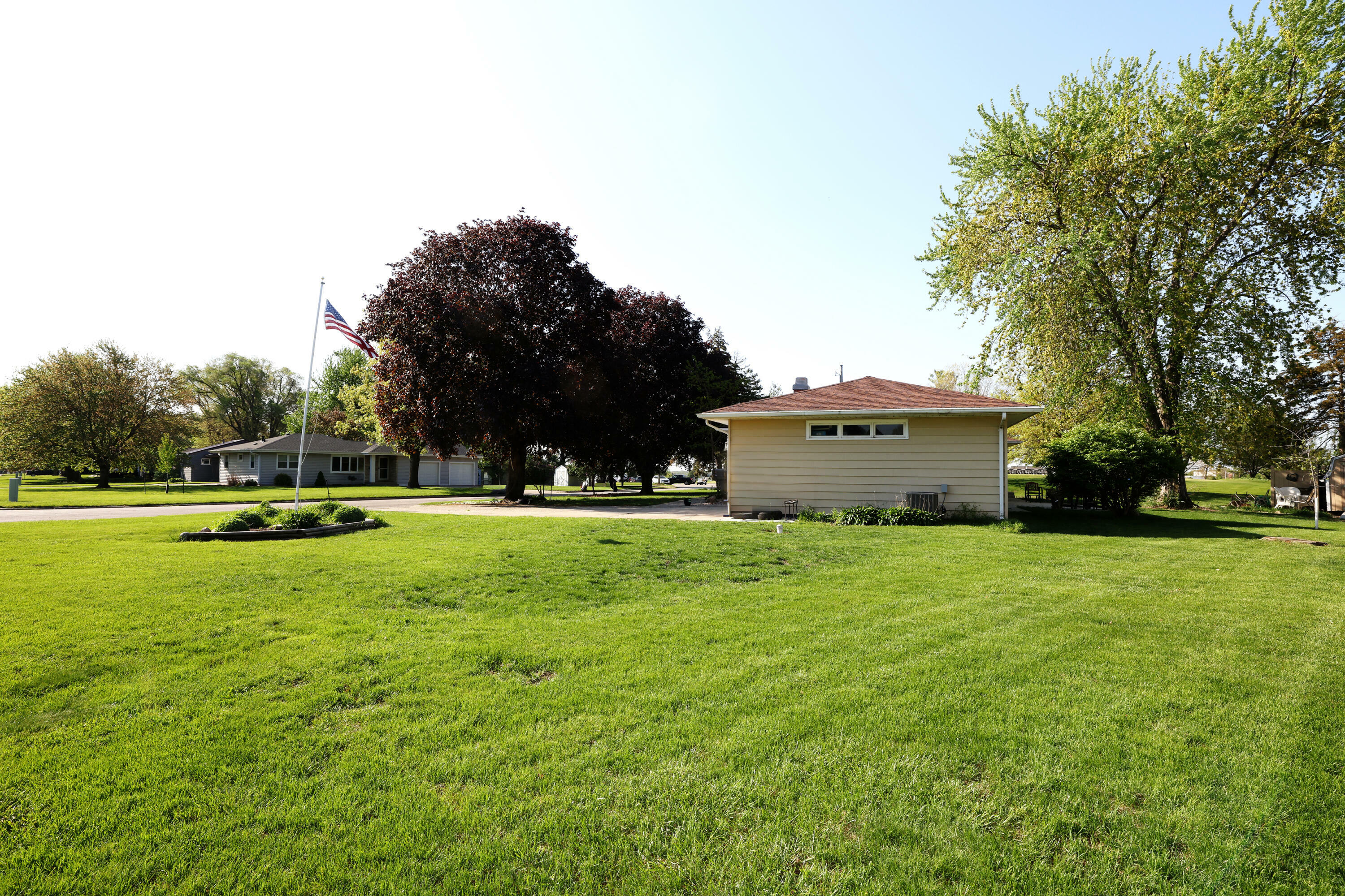 Property Photo: 541 S Cedar Street IA 50036