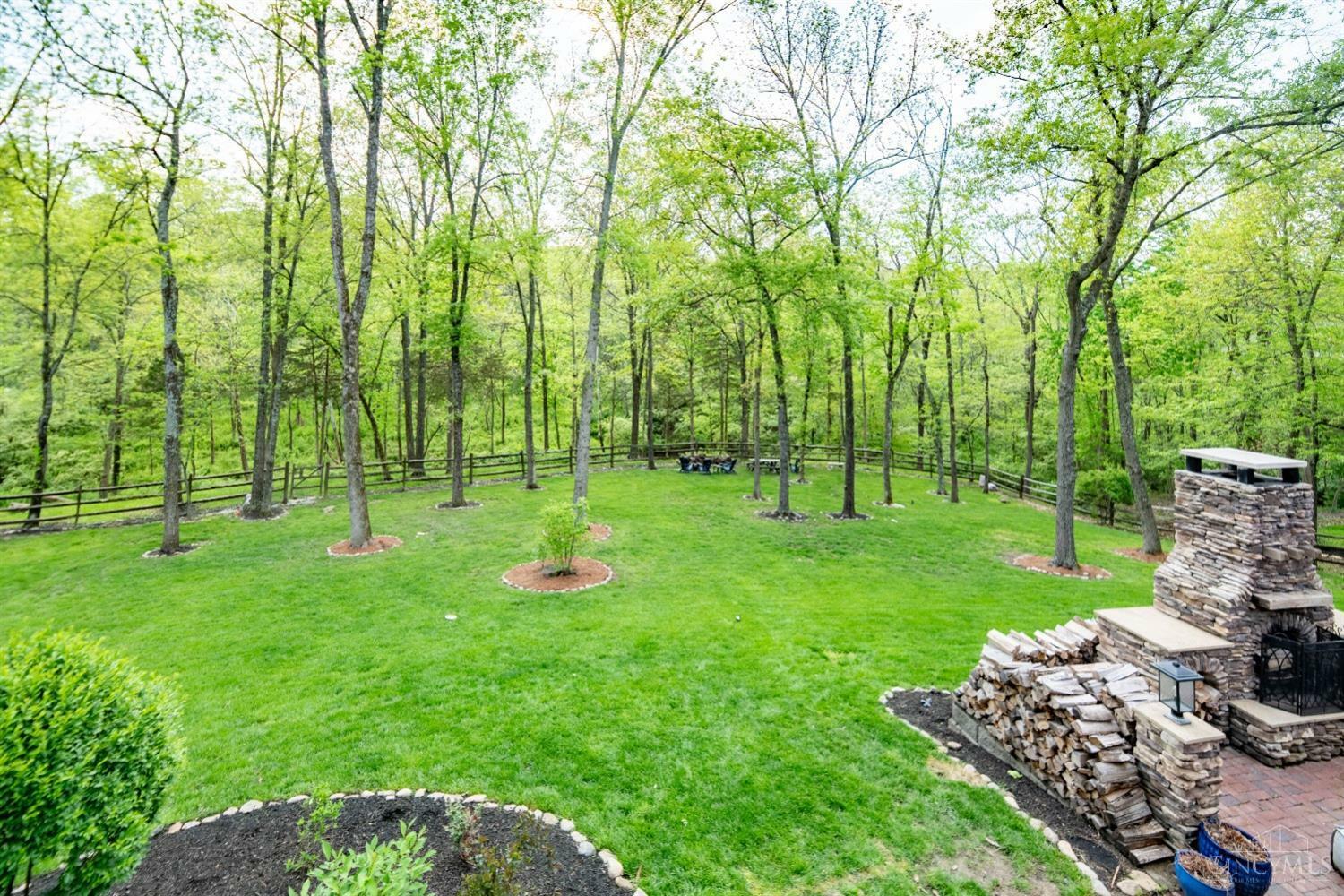 Property Photo: 11329 Terwilligersknoll Court OH 45249