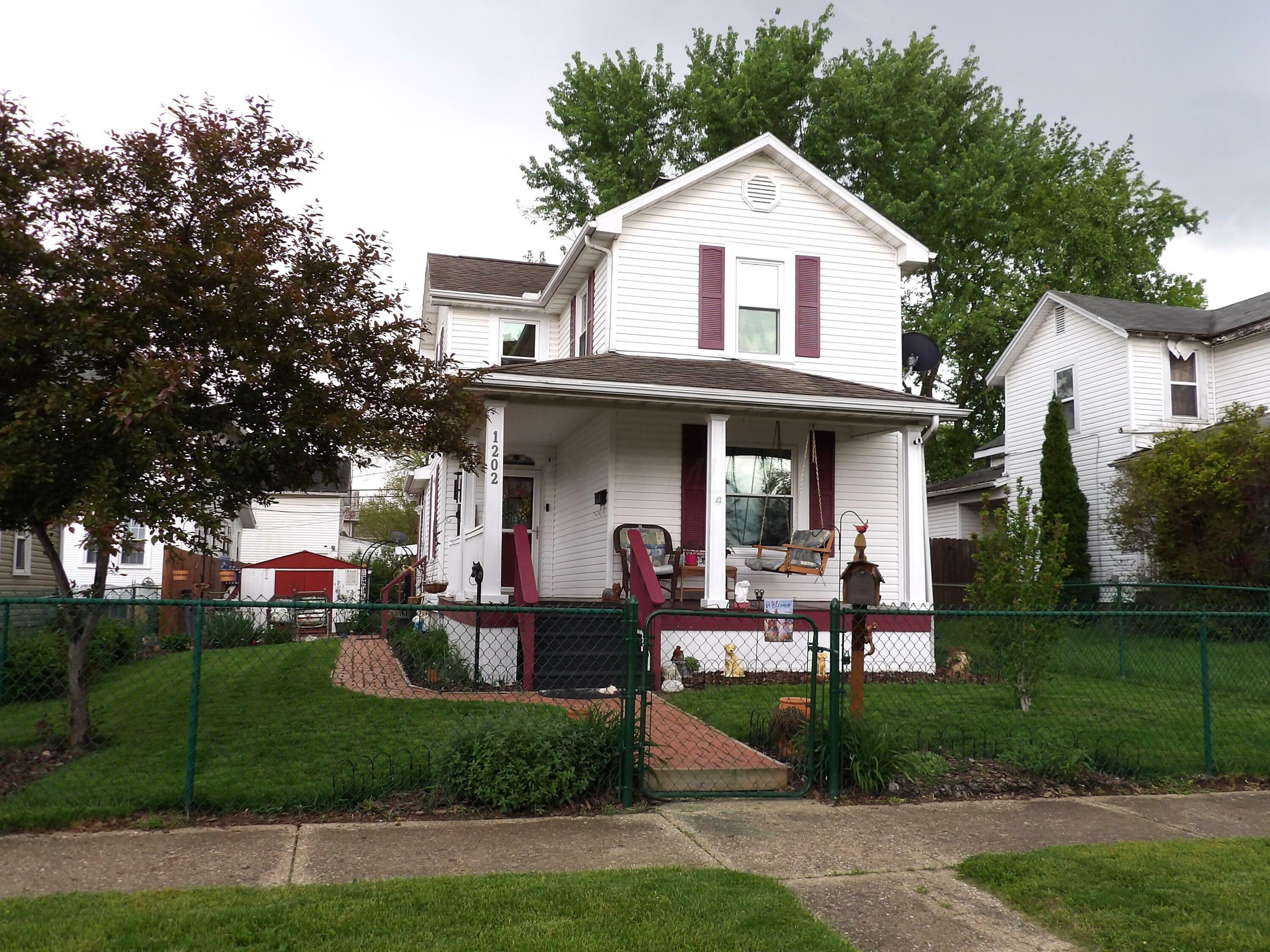 1202 W Mulberry Street  Lancaster OH 43130 photo