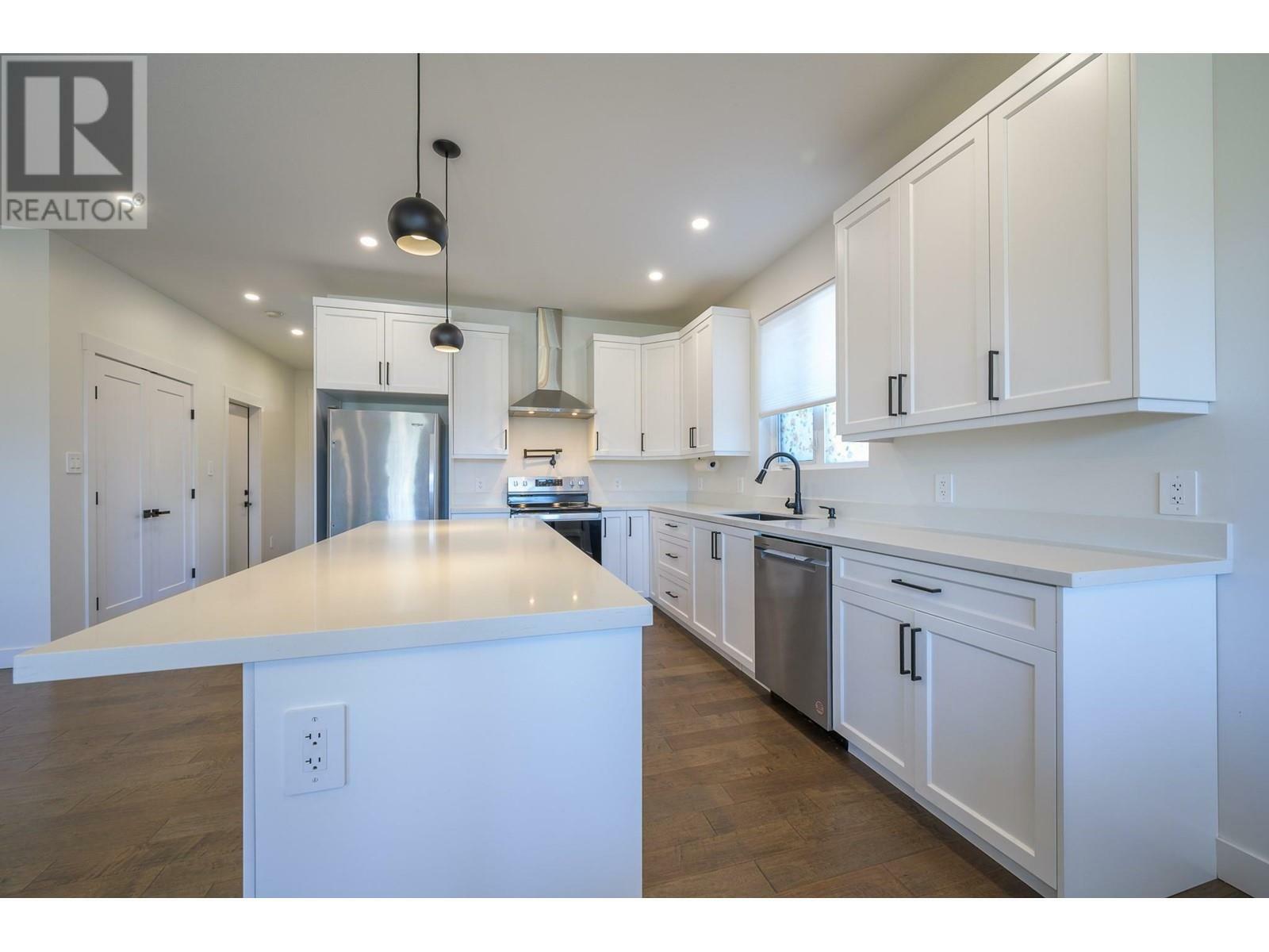 Property Photo: 1900 Ord Road 20 BC V2B 0B6