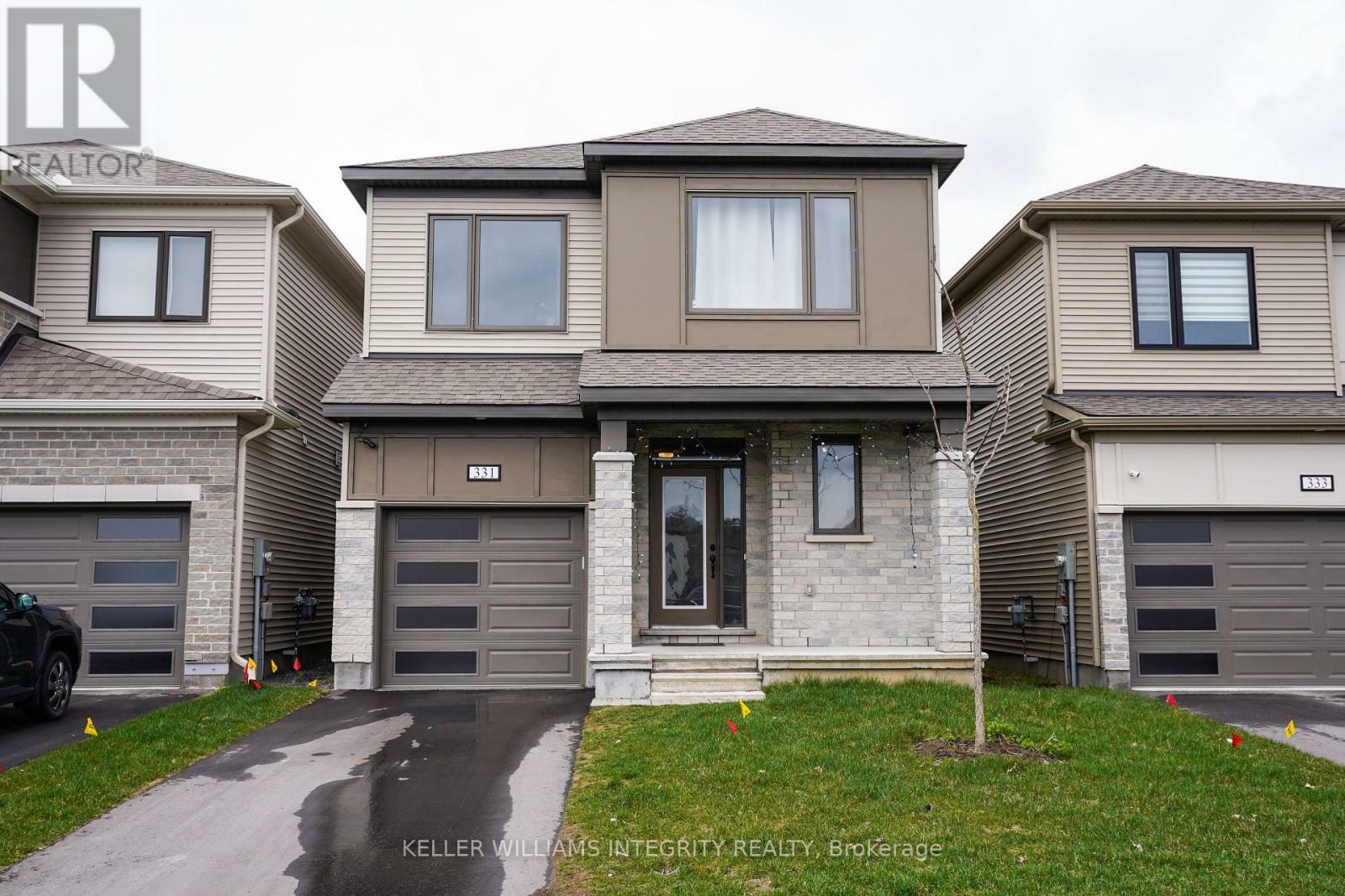 Photo de la propriété:  331 Crossway Terrace  ON K2S 2Z3 