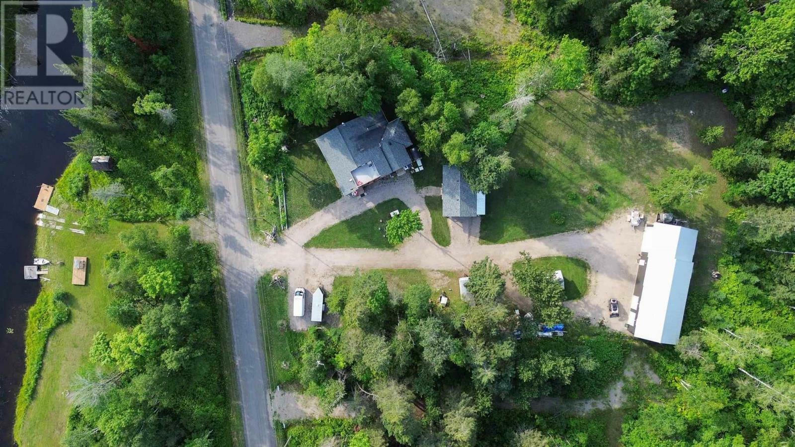 Photo de la propriété: 5404 Milford Haven Rd ON P0R 1J0