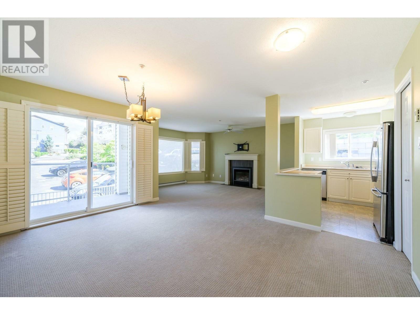 Photo de la propriété: 1120 Hugh Allan Drive 201 BC V1S 1T4
