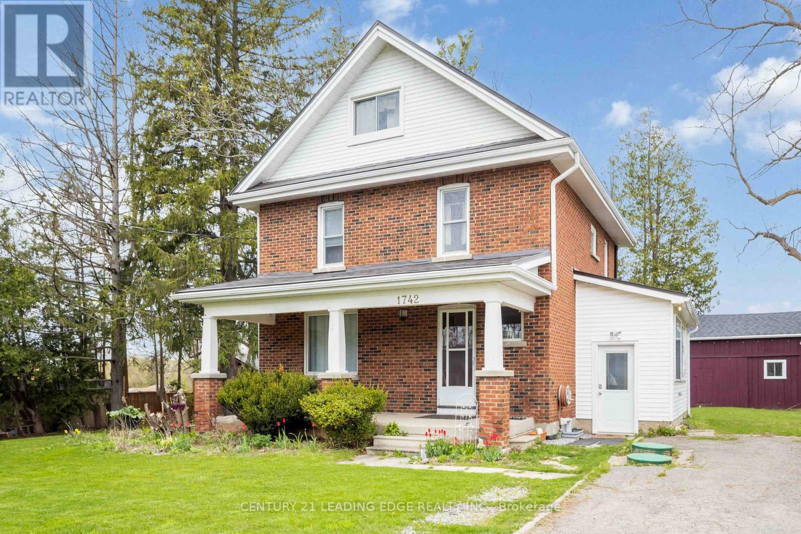 Property Photo:  1742 Lane Street  ON L1Y 1B6 