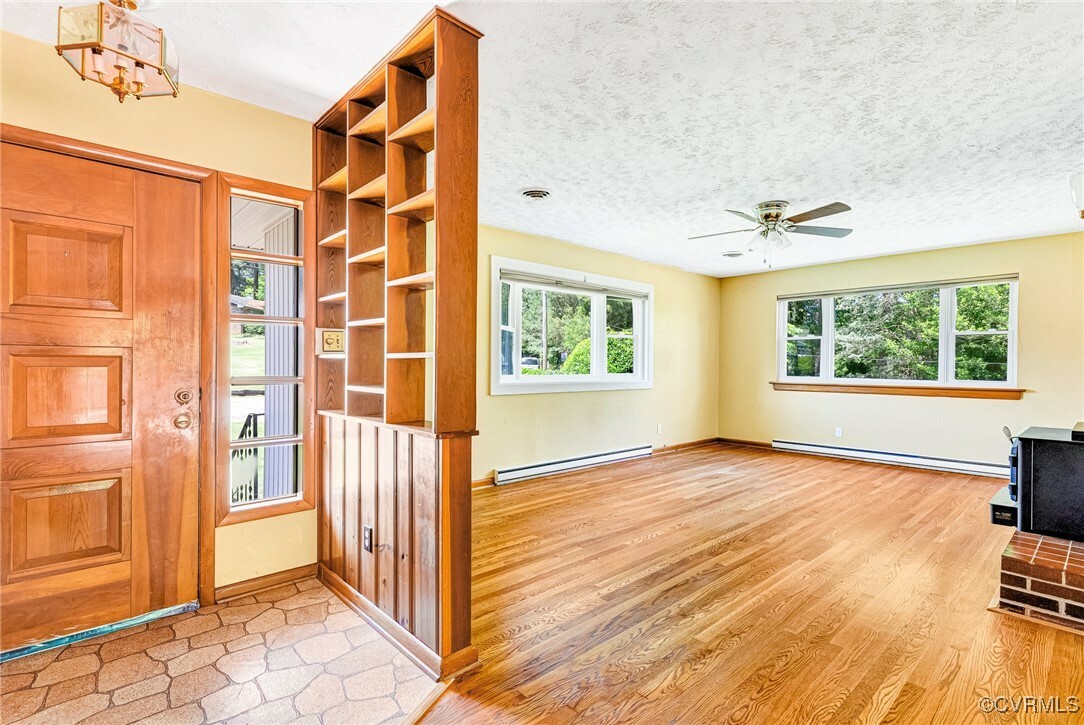Property Photo: 110 Lakeside Drive VA 23834