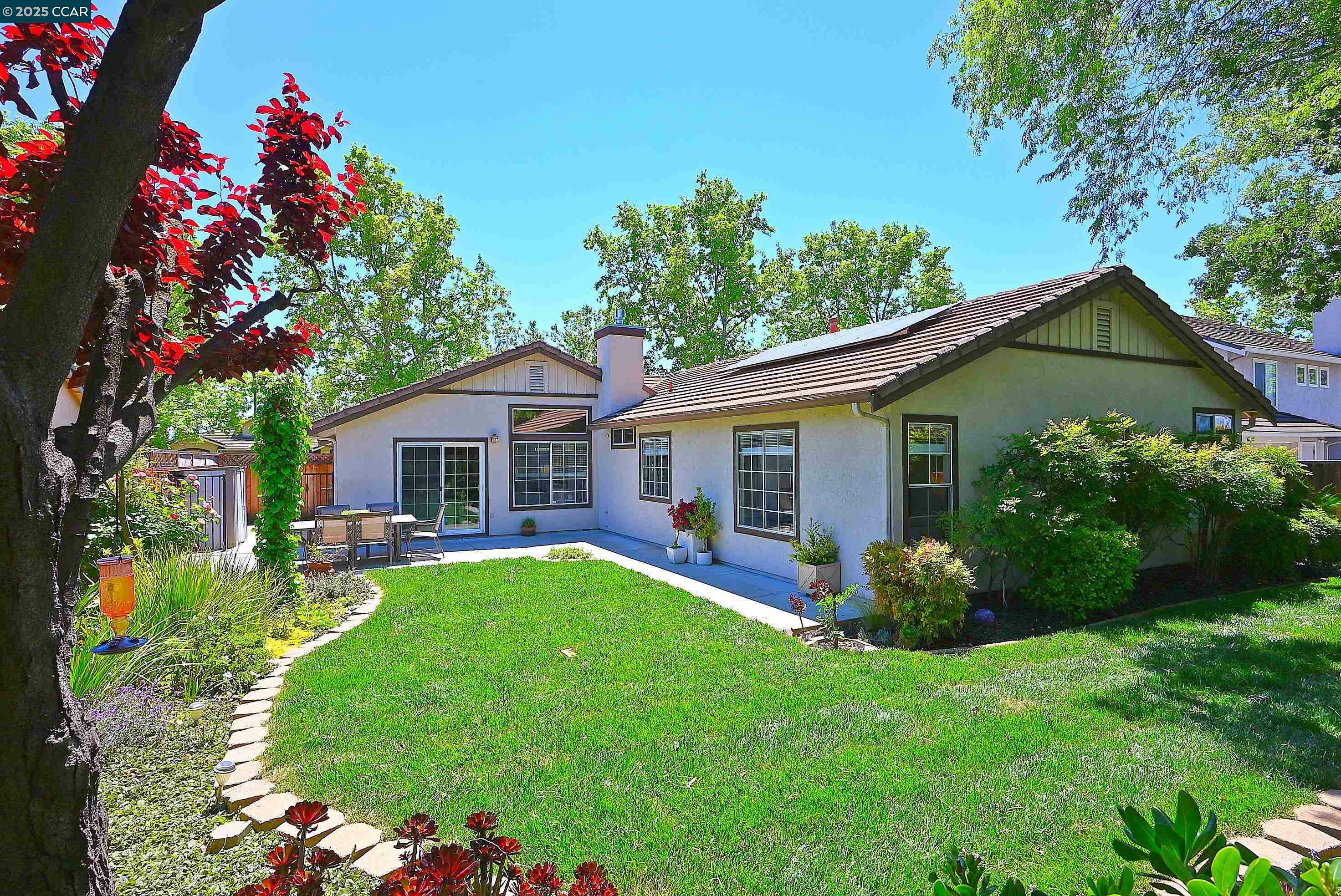 Property Photo: 6934 Sunridge Drive CA 94551