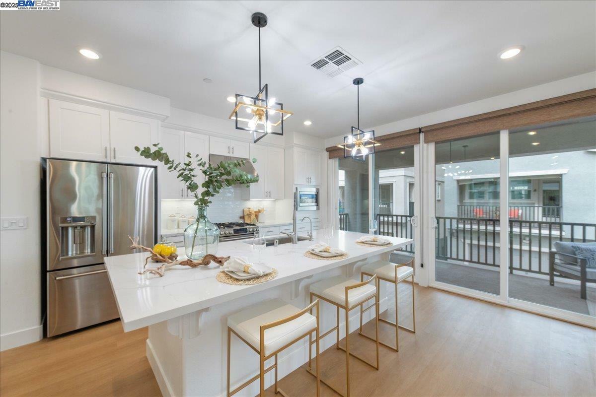 Property Photo: 2976 Stringham Way CA 94568