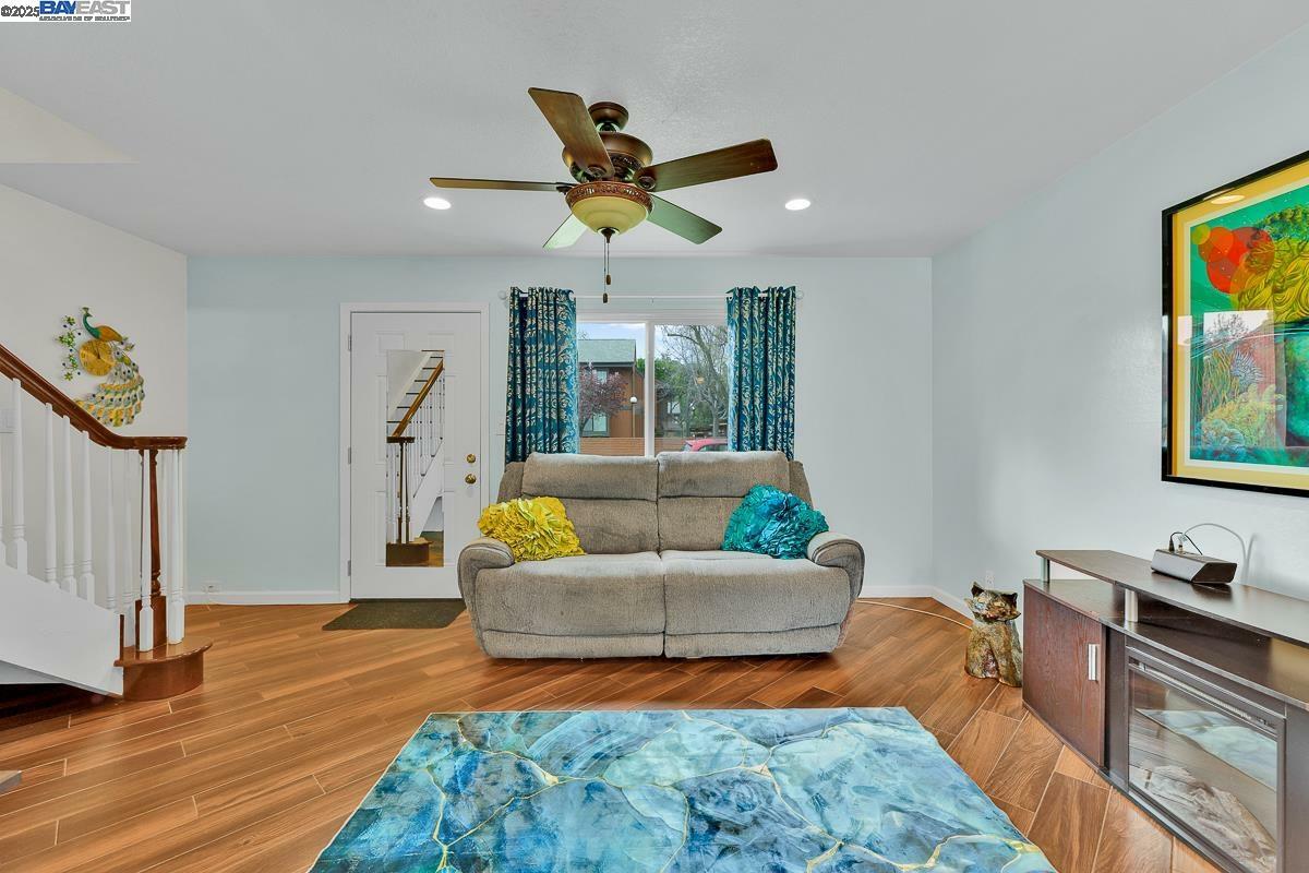 Property Photo: 38521 Royal Ann Cmn CA 94536