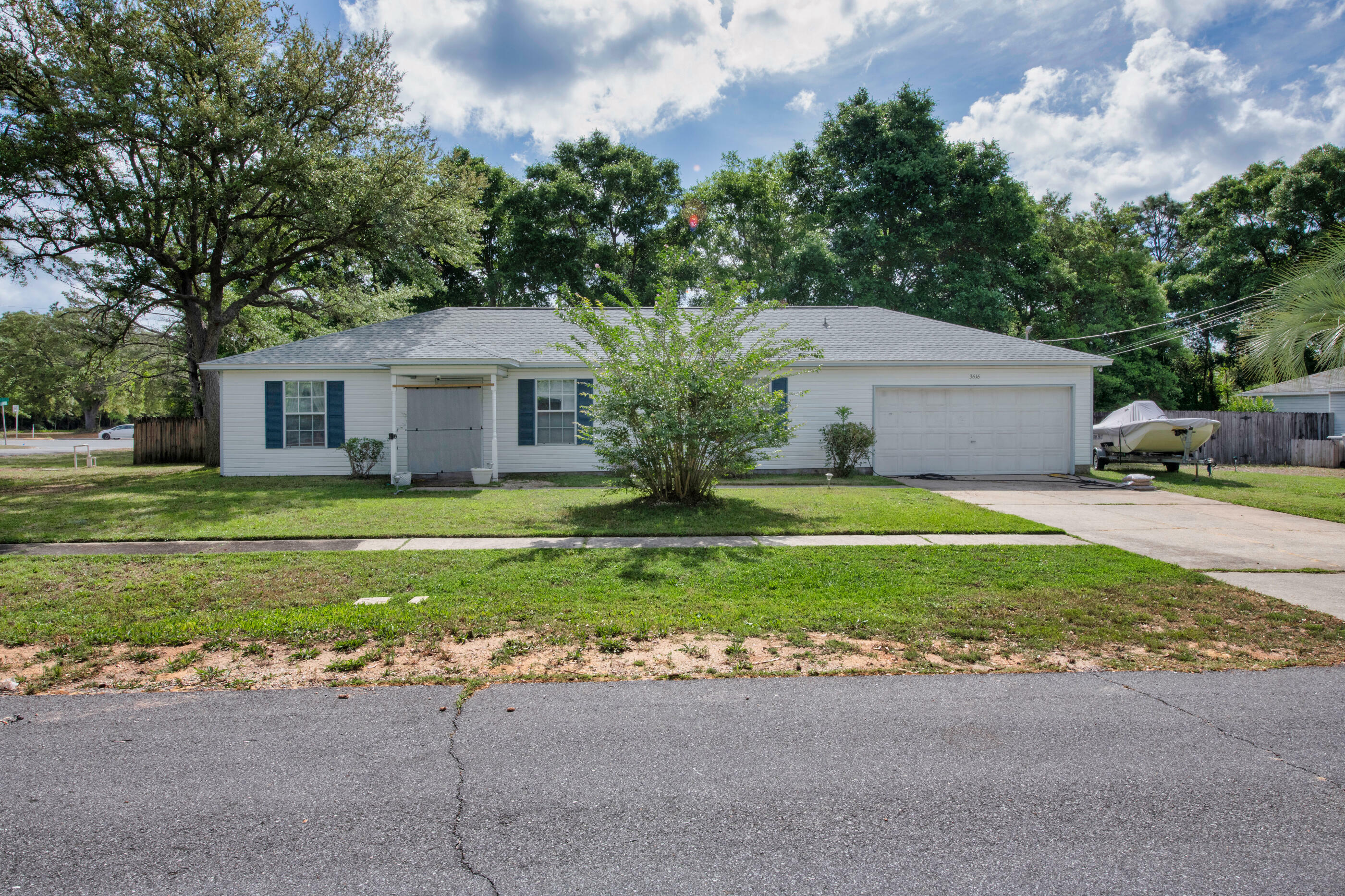 Property Photo: 3616 George Lane FL 32566