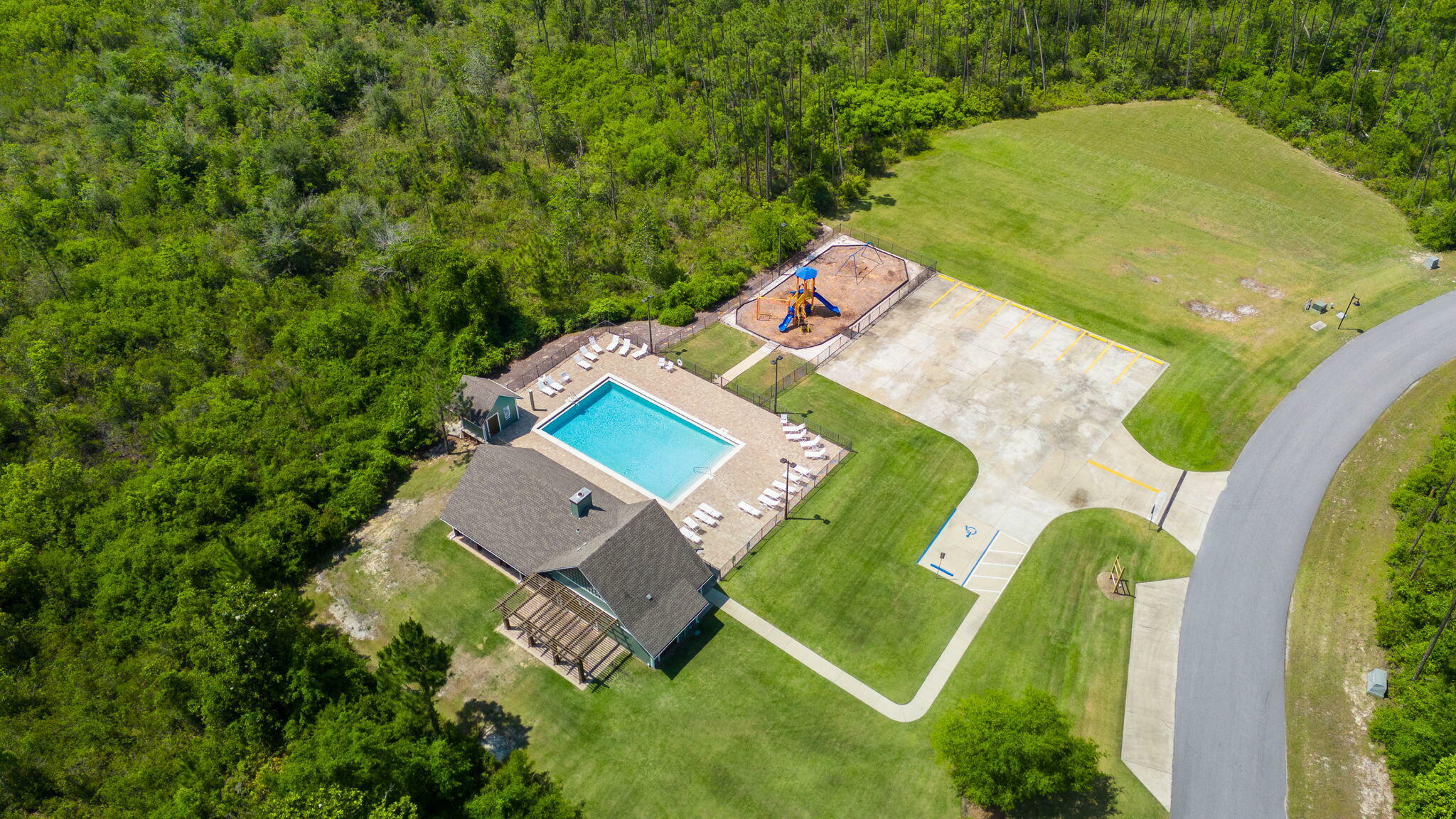 Property Photo: 4502 Tender Creek Cove FL 32409