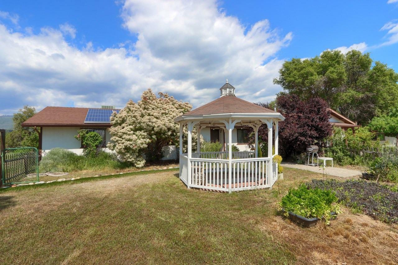 Property Photo: 44800 Ahwahnee Acres Road CA 93601