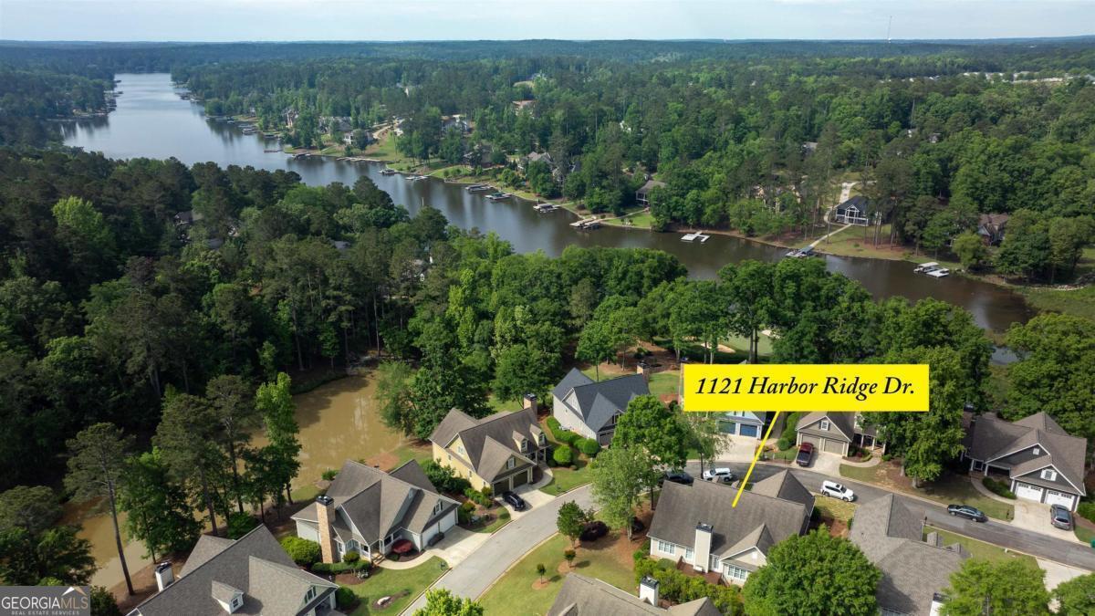 Property Photo:  1121 Harbor Ridge Drive  GA 30642 