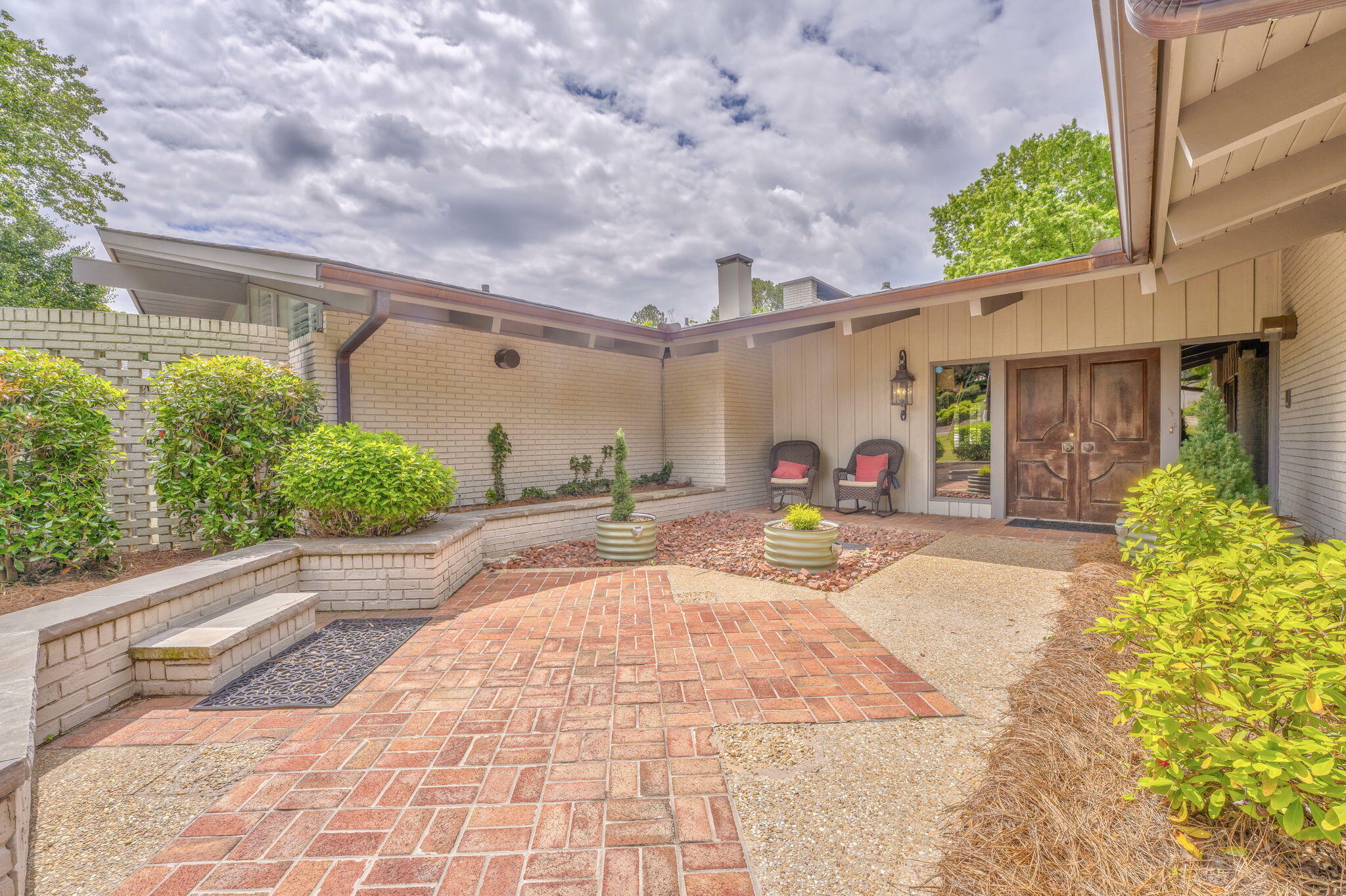 Property Photo: 1301 W Morton Drive GA 30720