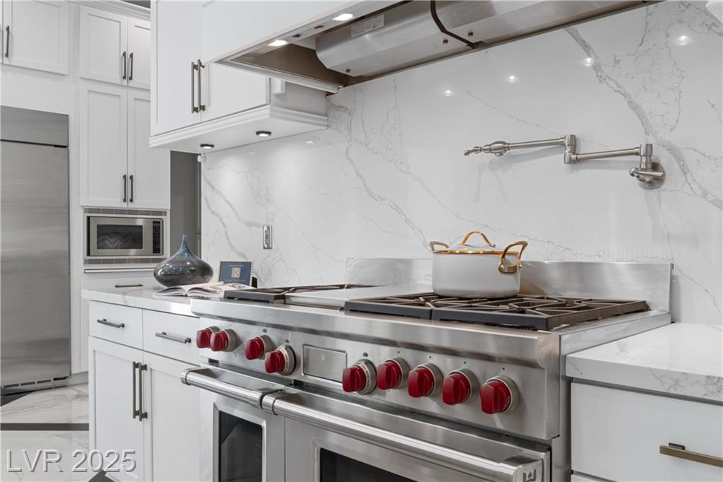 Property Photo: 9 Greely Club Trail NV 89052
