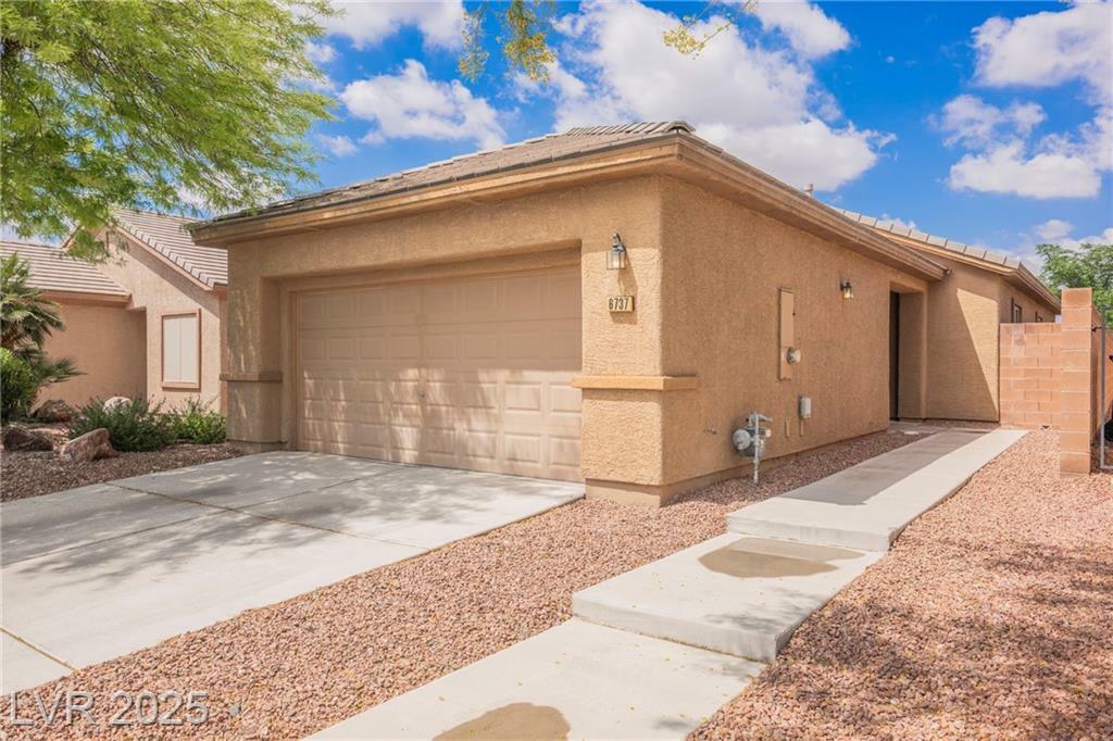 Property Photo: 6737 Divers Loons Street NV 89084