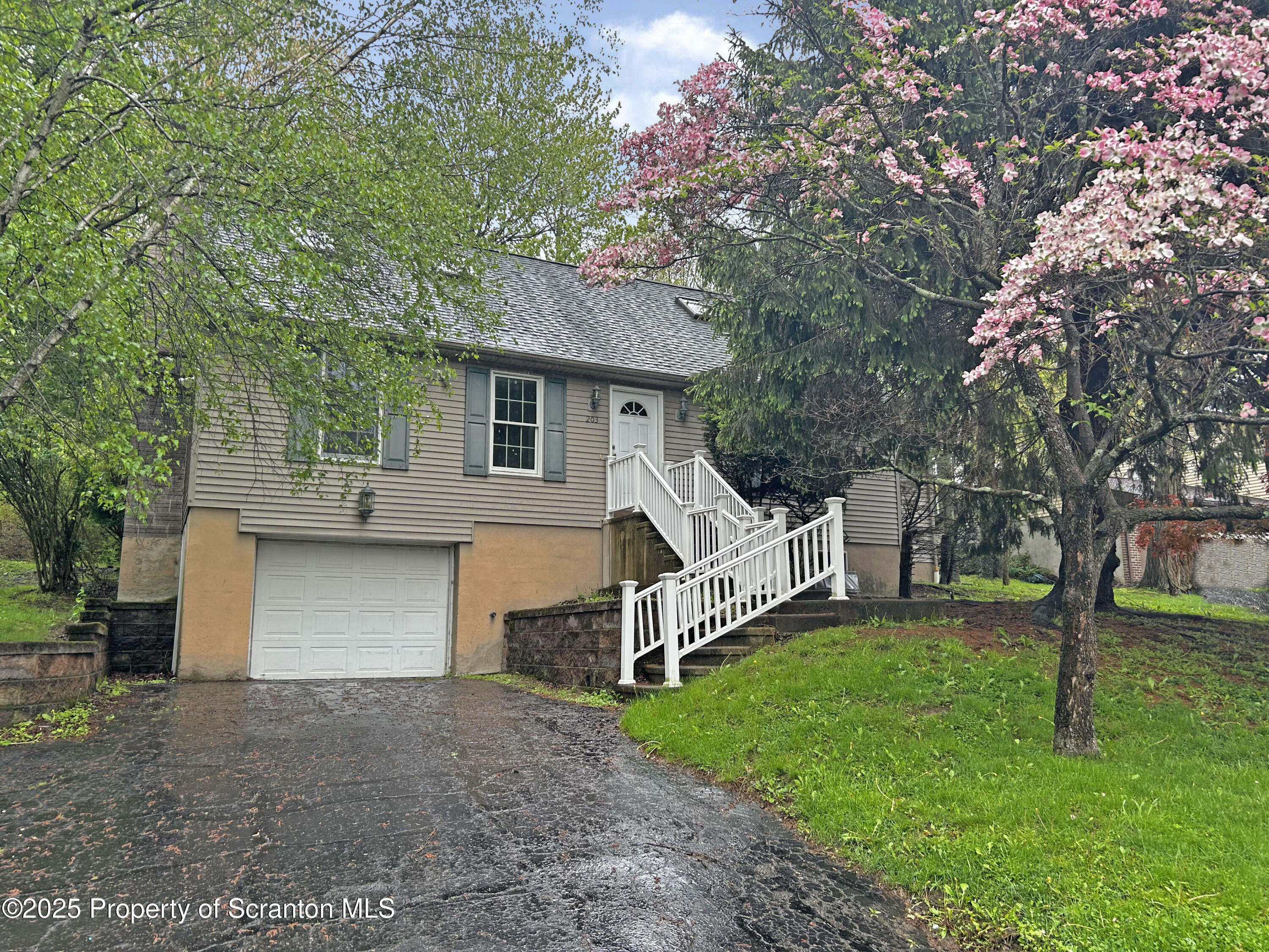 203 Willow Road  Dalton PA 18414 photo