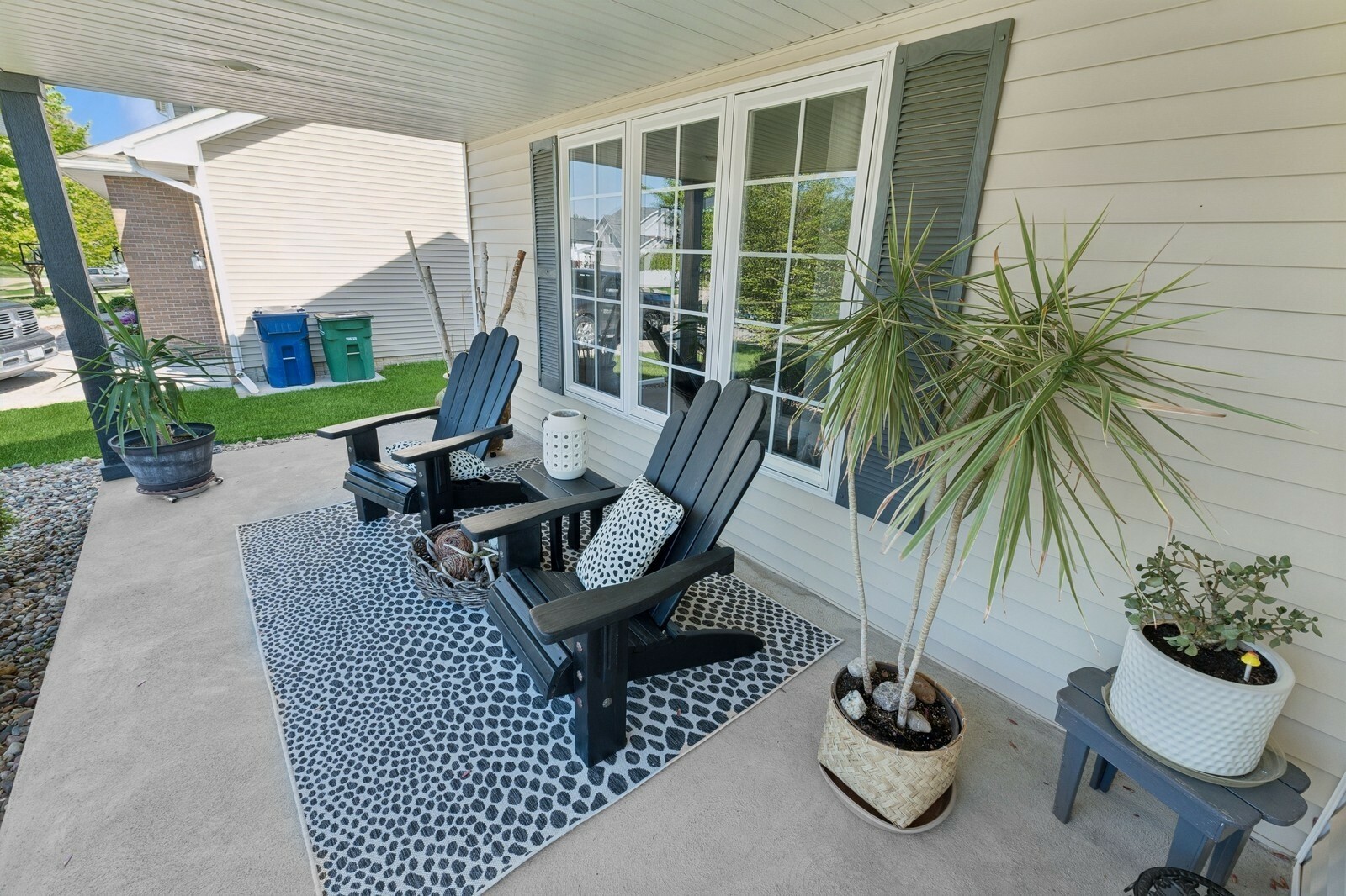 Property Photo: 12304 Winston Avenue IA 50323