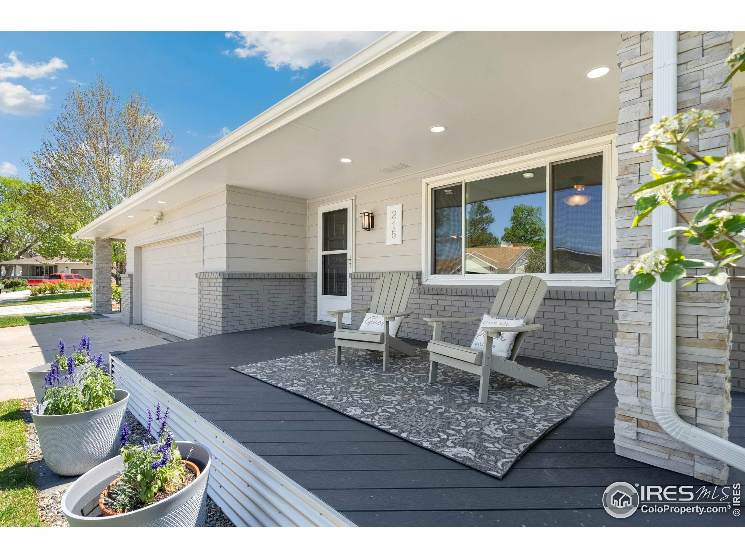 Property Photo: 215 Maple Ct CO 80550