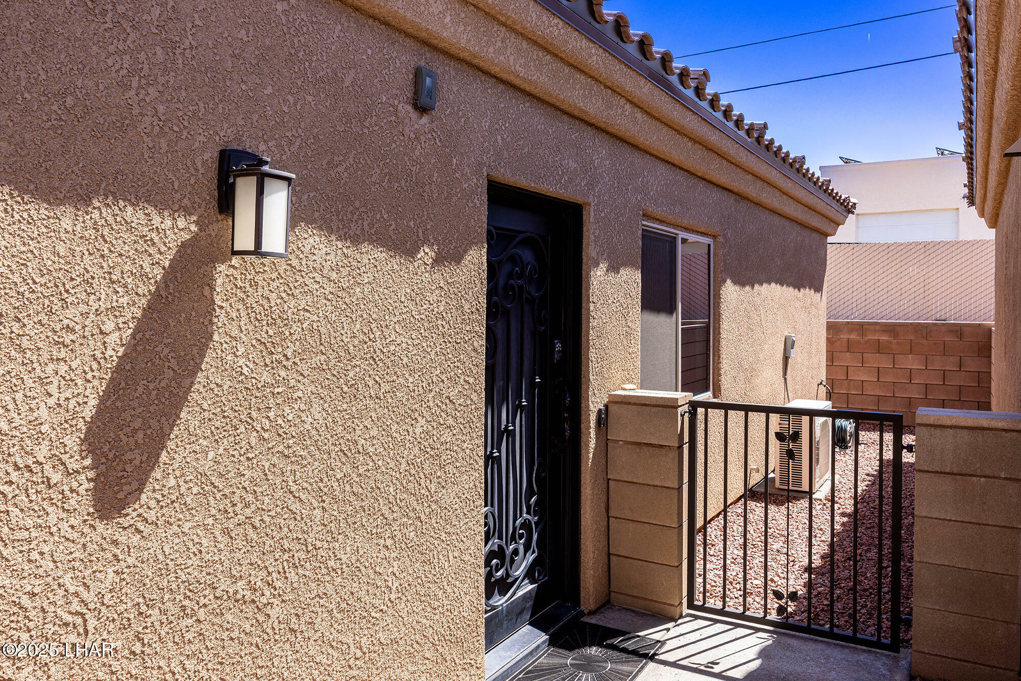 Property Photo: 490 Lake Havasu Ave I AZ 86403