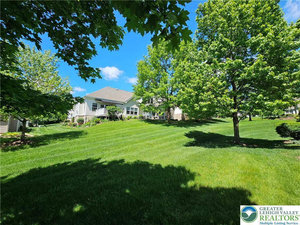 Property Photo: 14 Kent Lane PA 18045