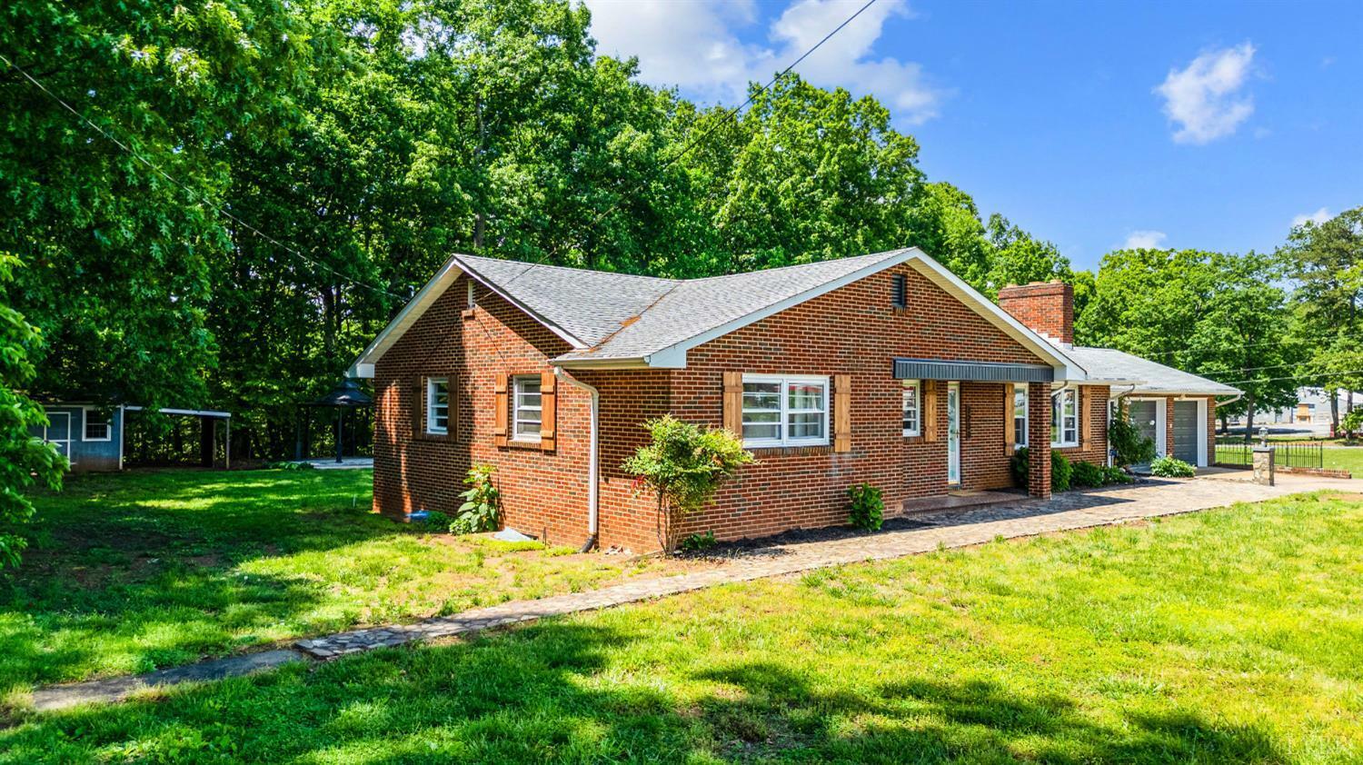 Property Photo: 7230 Wards Road VA 24588