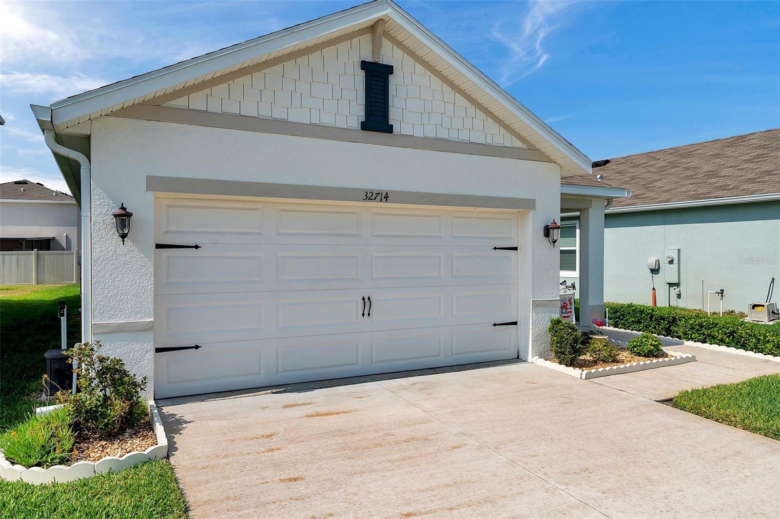 Property Photo: 32714 Brooks Hawk Lane FL 33543