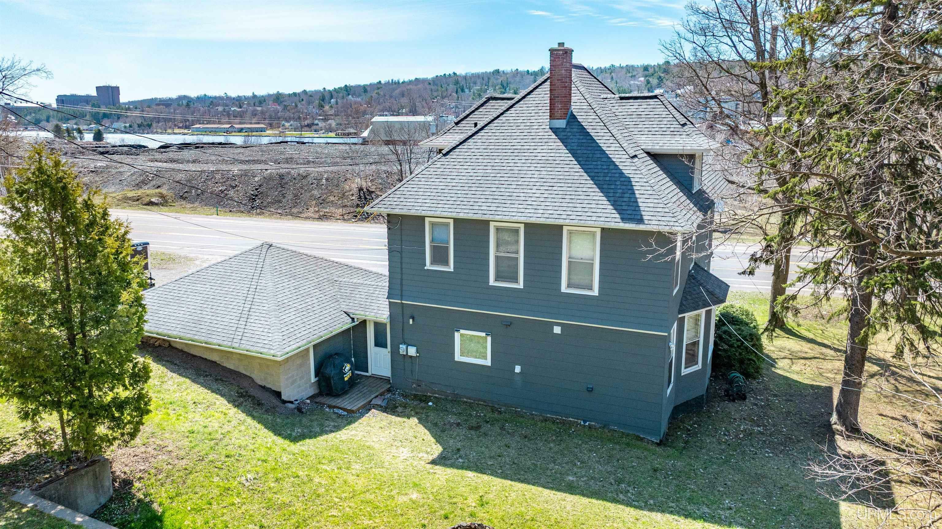 Property Photo: 20402 Royce Road MI 49930