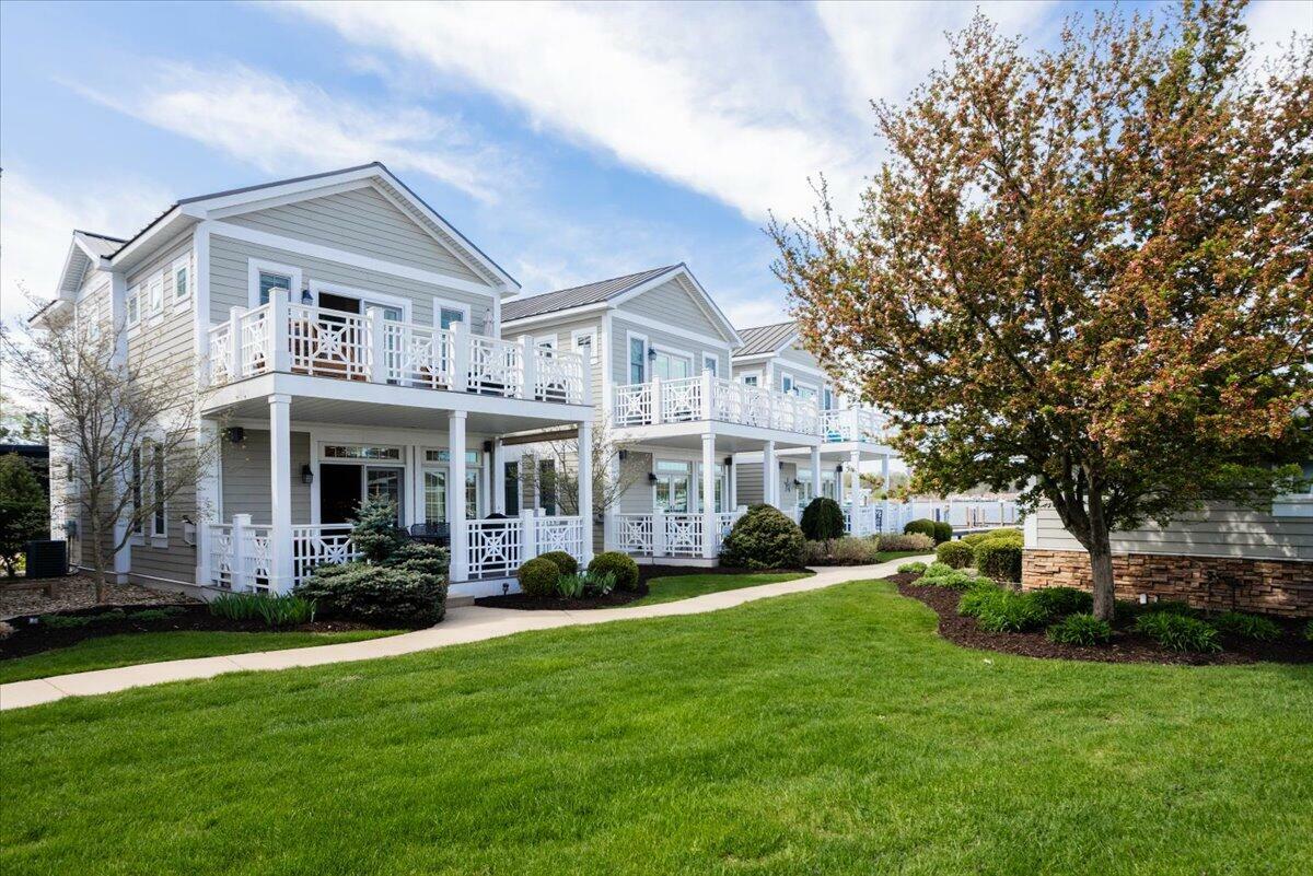 Property Photo: 807 Lake Street MI 49453