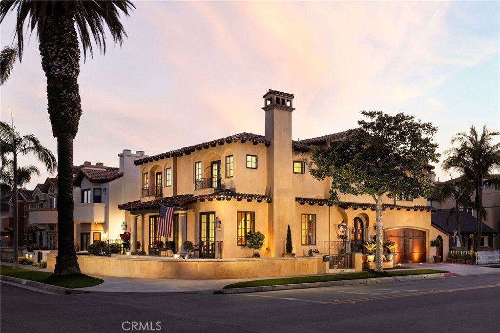 Property Photo: 427 10th Street CA 92648