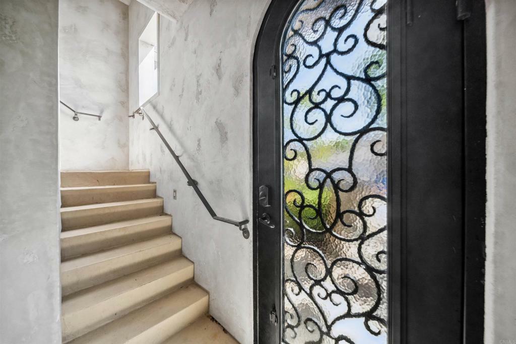 Property Photo: 502 S Cleveland Street 3 CA 92054