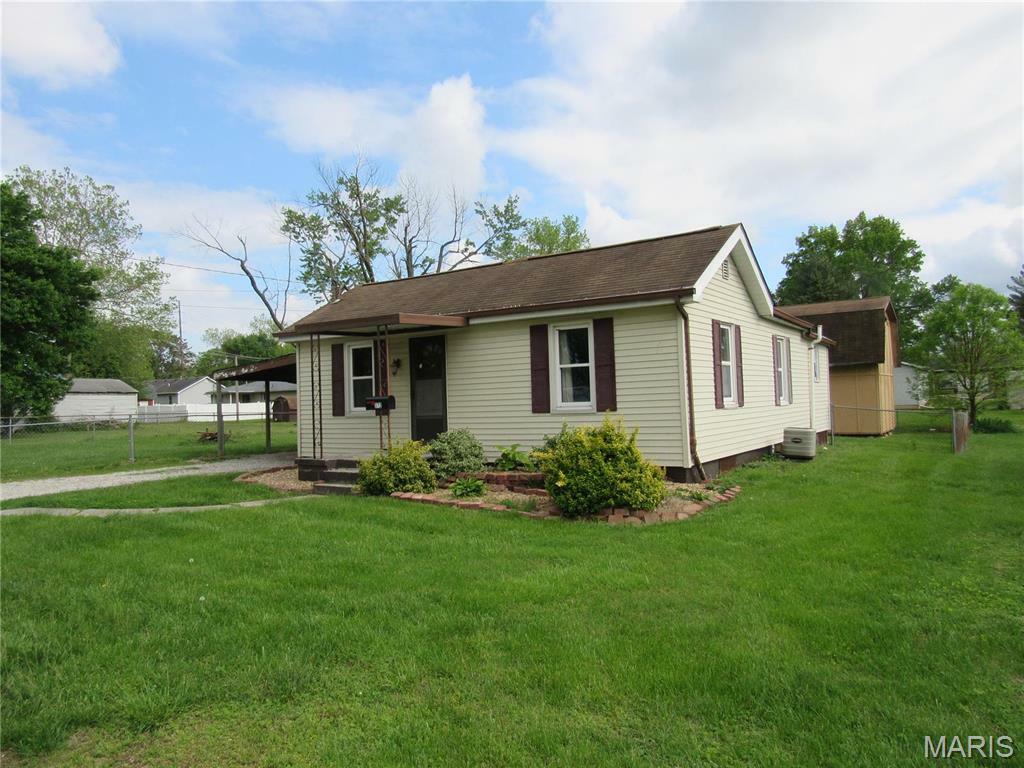 Property Photo: 372 Virginia Avenue IL 62018