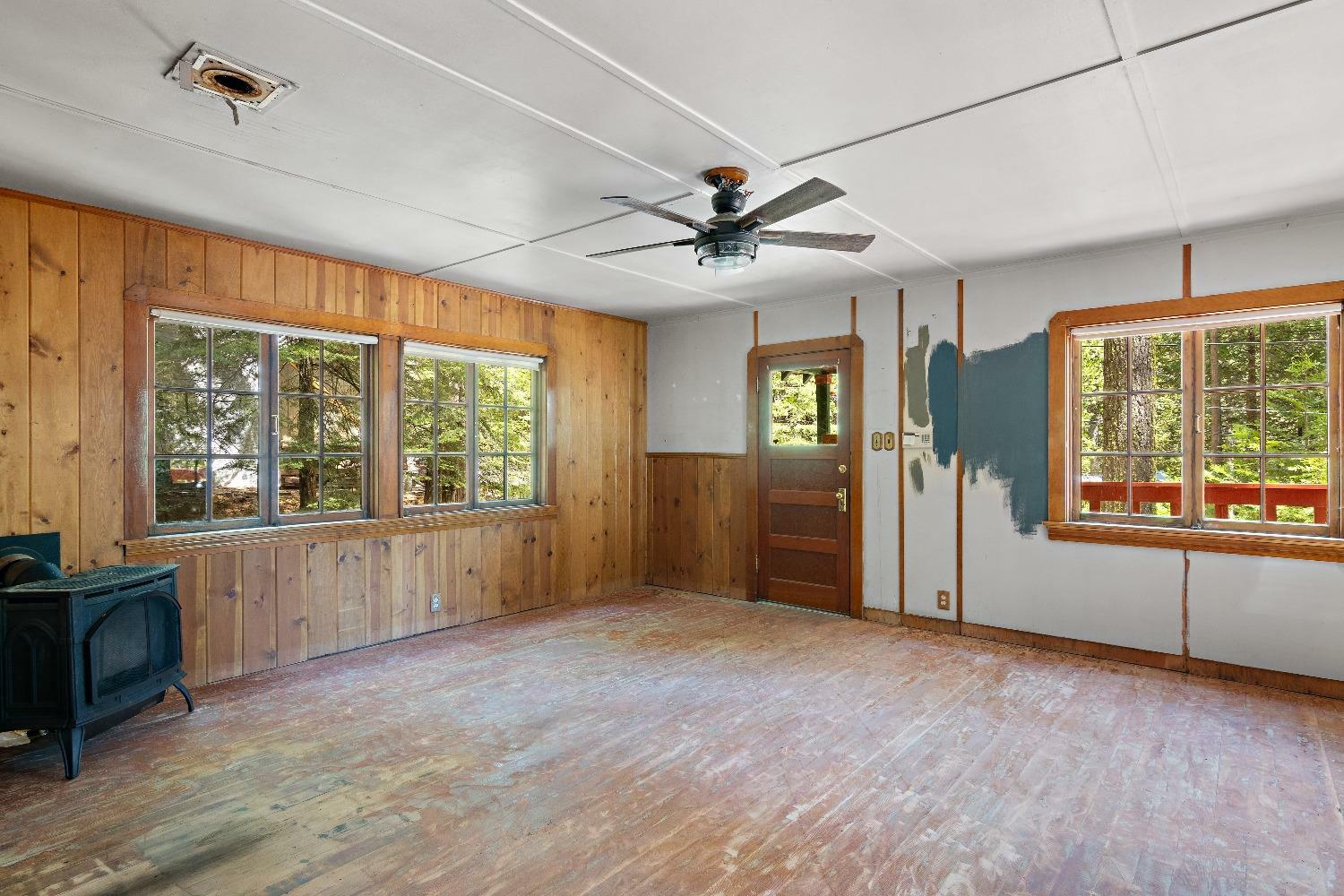Property Photo: 25726 Long Barn Sugar Pine Road CA 95335