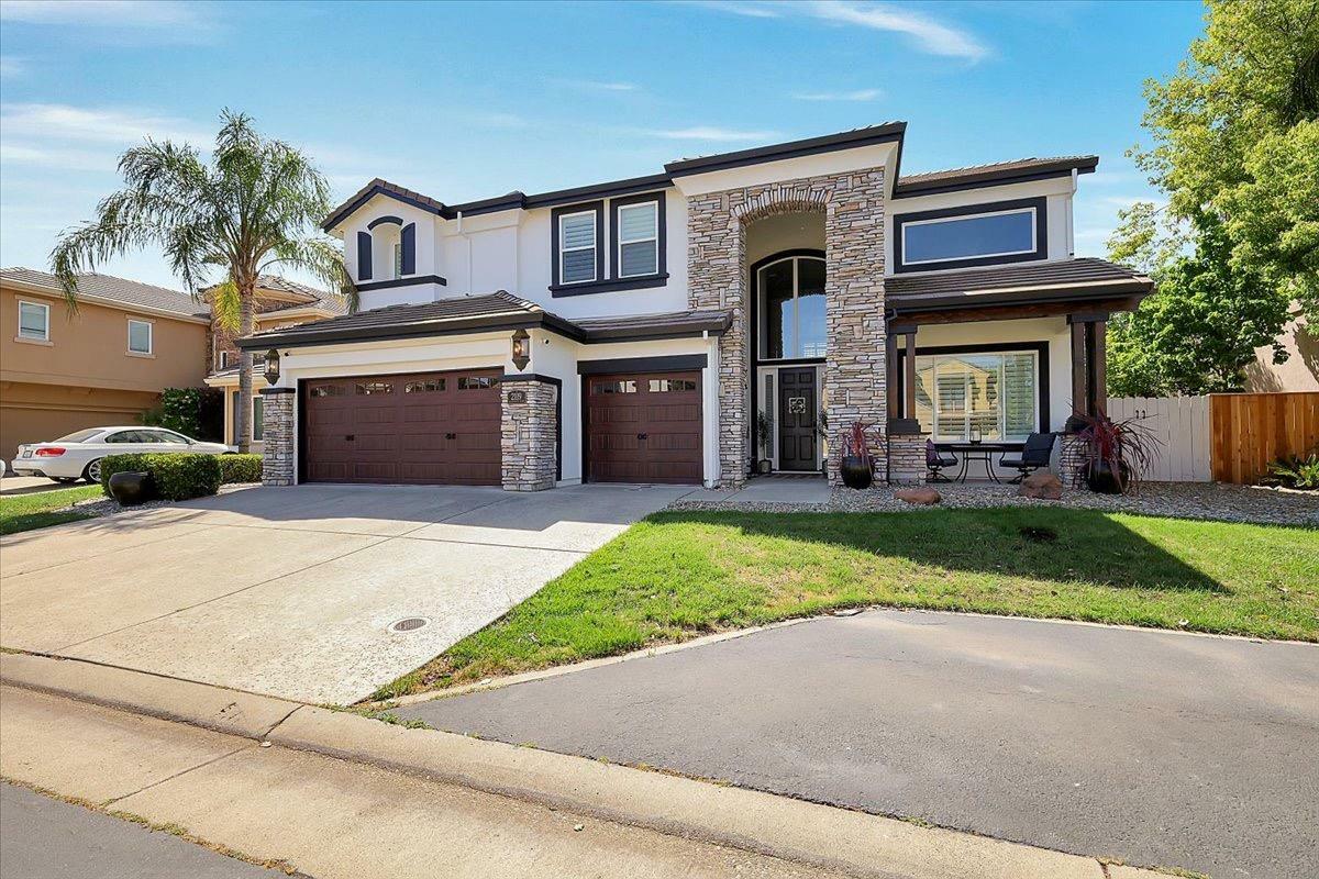 Property Photo: 2119 Blackheath Lane CA 95678