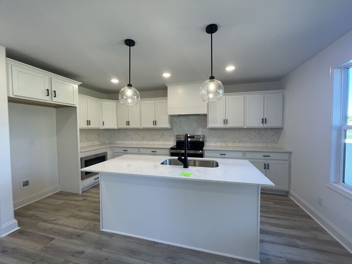 Property Photo:  53 The Quarry  TN 37043