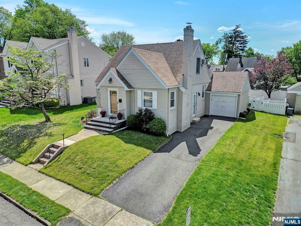 Property Photo: 13-08 Floral Avenue NJ 07410